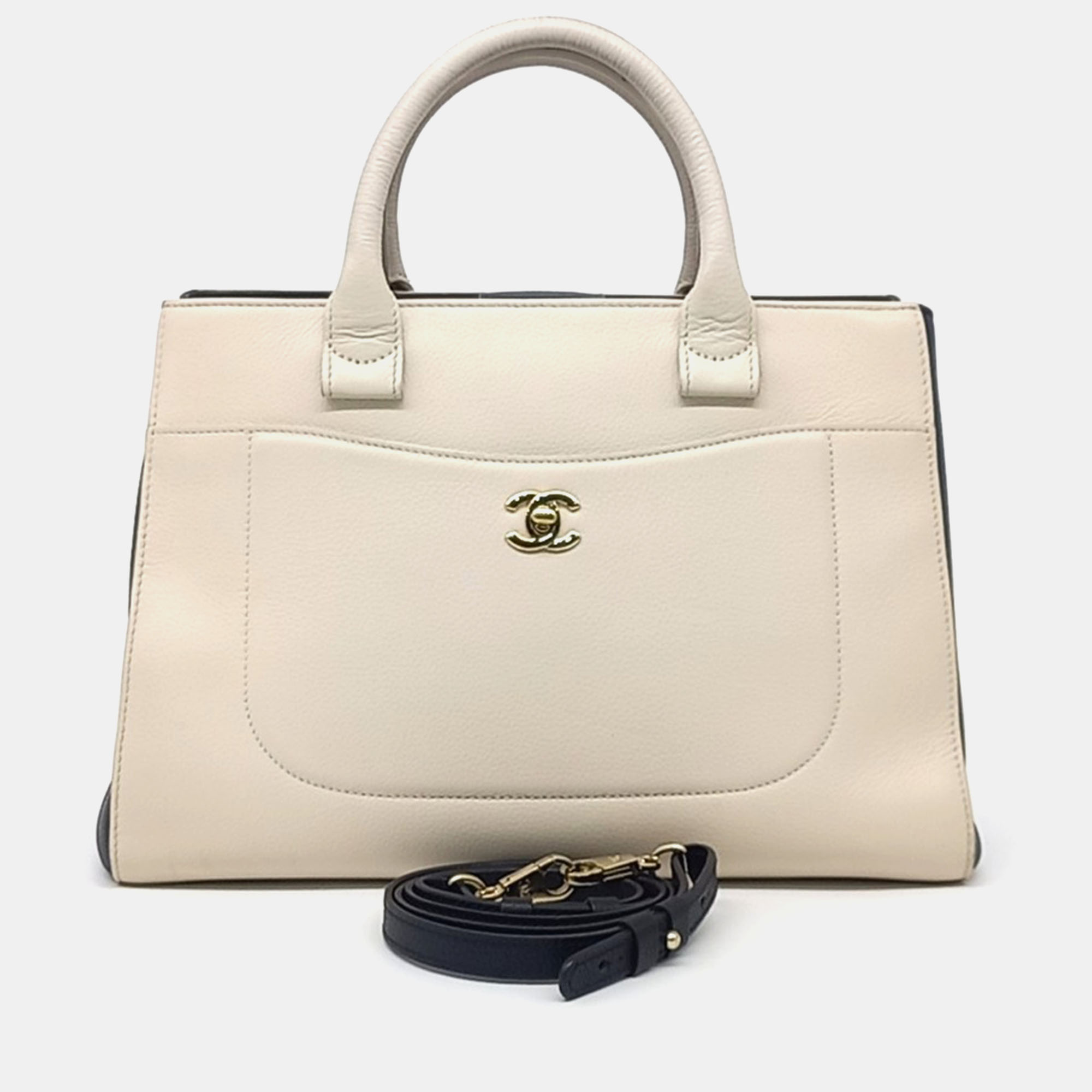 

Chanel Beige Leather Neo Medium Bag