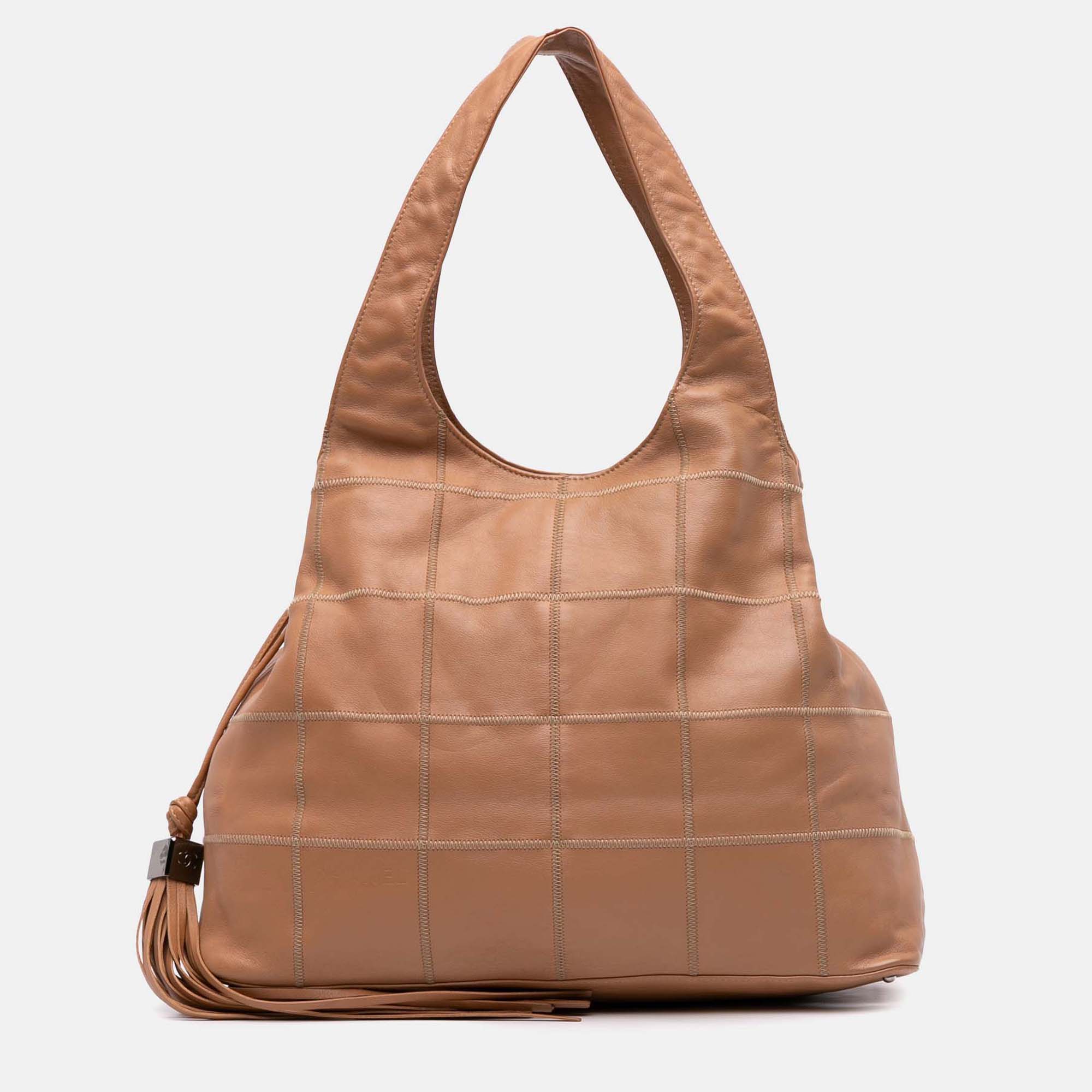 

Chanel Brown Calfskin Square Stitch Tassel Hobo