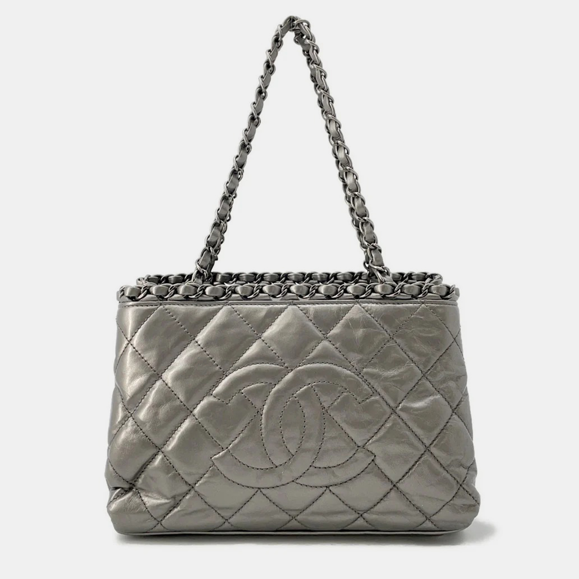 

Chanel CC Logo Chain Me Silver Calf Leather Tote Bag
