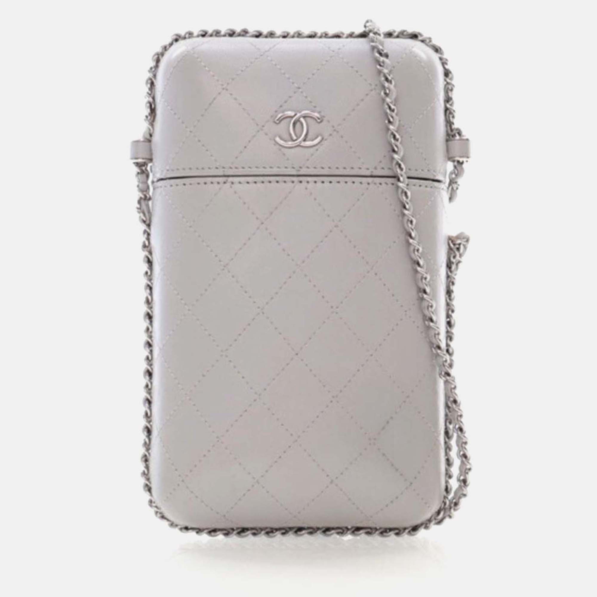 

Chanel Chain Around Grey Lambskin Phone Holder Bag
