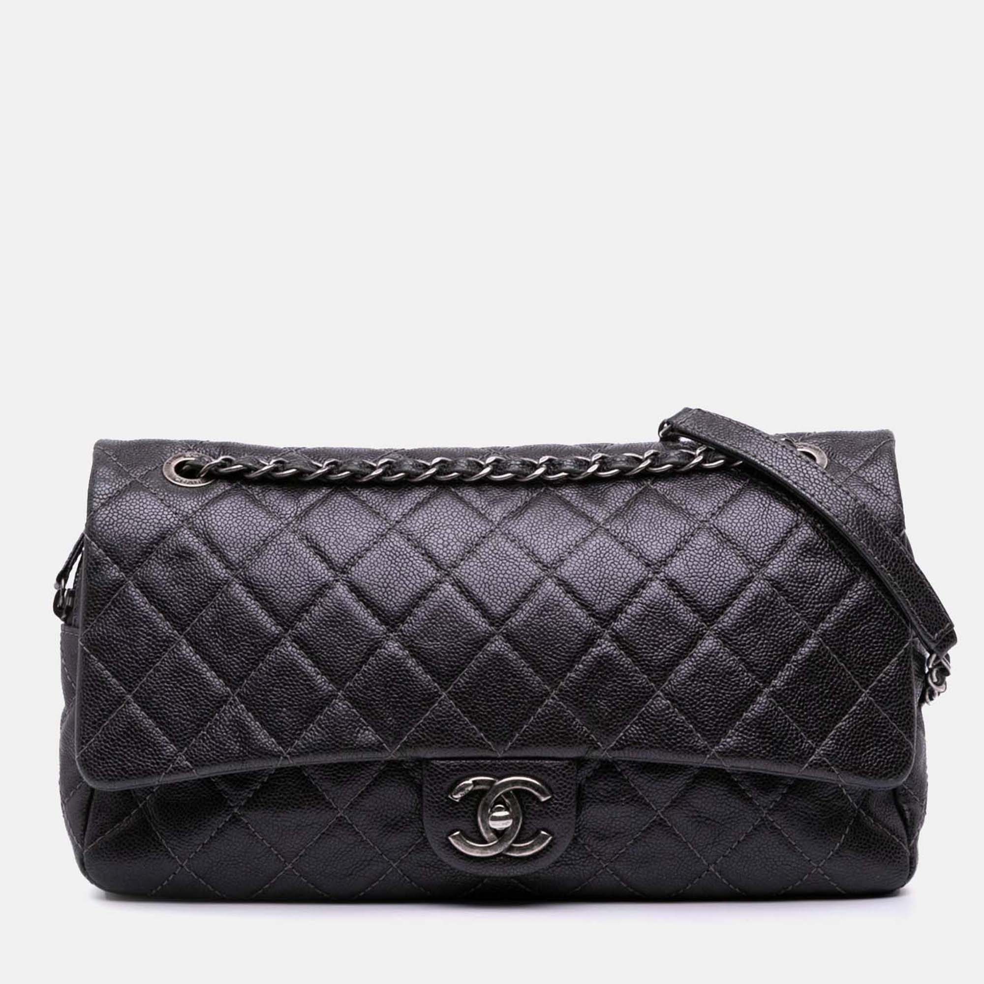 

Chanel Grey Jumbo Quilted Iridescent Caviar Easy Flap