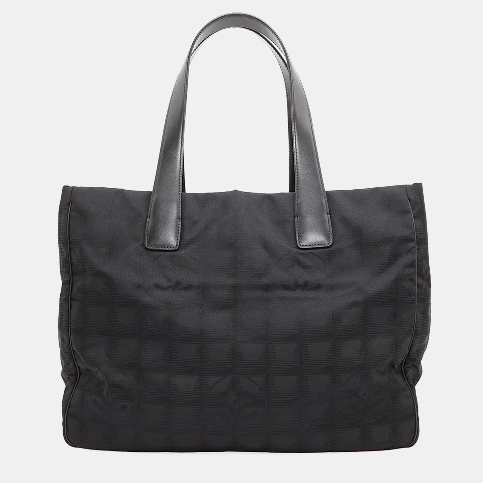 Pre-owned Chanel New Travel Line Tote Bag Black Nylon Size Mm