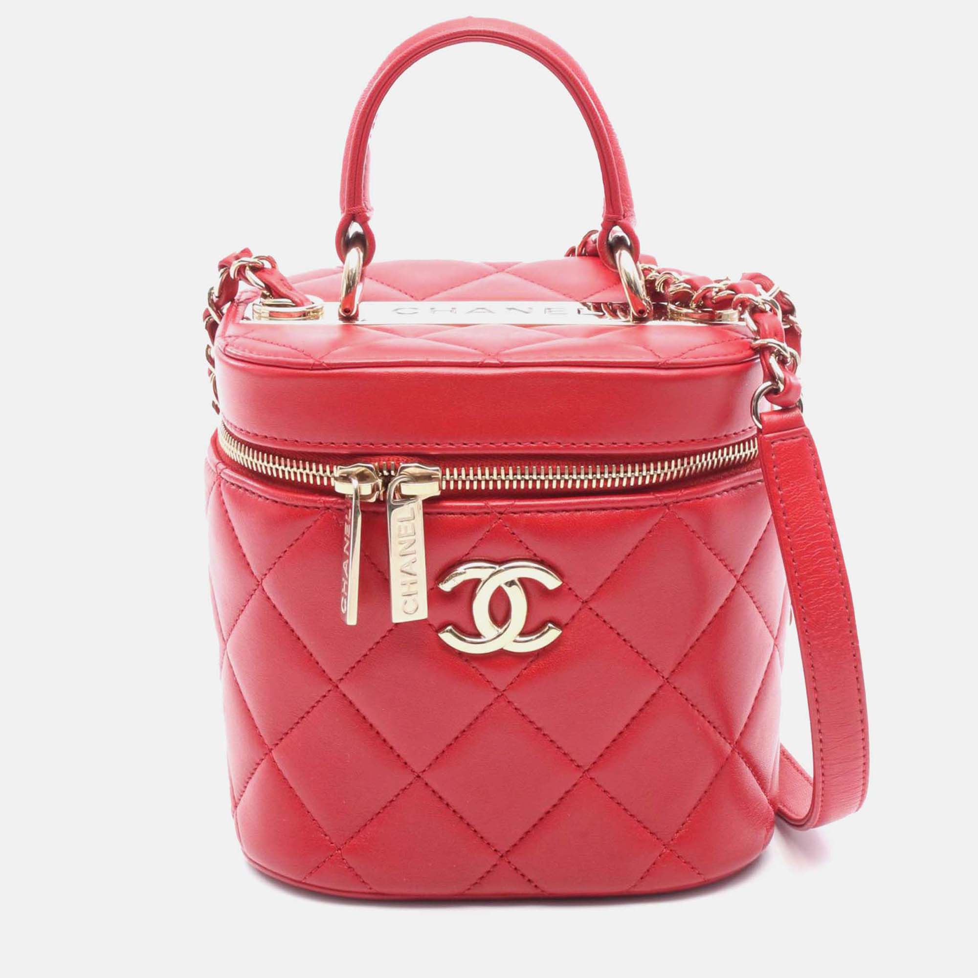 

Chanel Red Quilted Lambskin Trendy CC Vanity Case