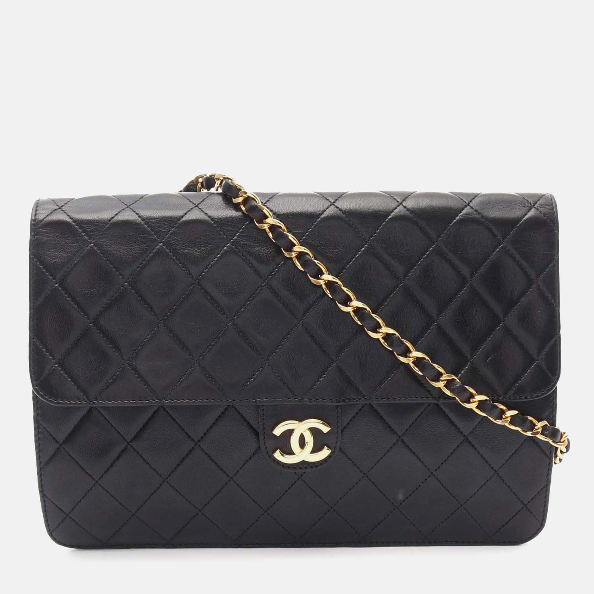 

Chanel Black CC Quilted Lambskin Single Flap