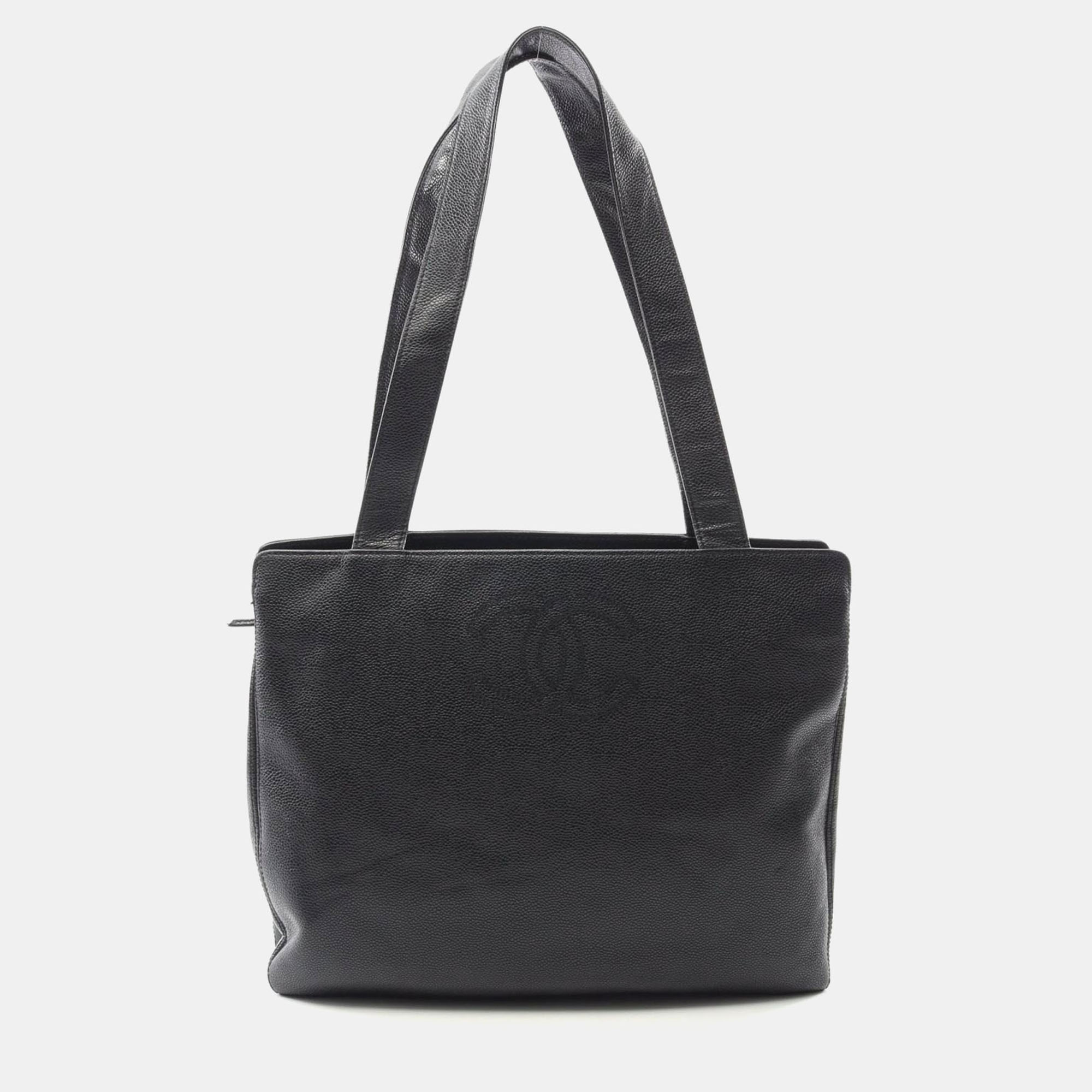 

Chanel CC Black Calfskin Leather Tote Bag