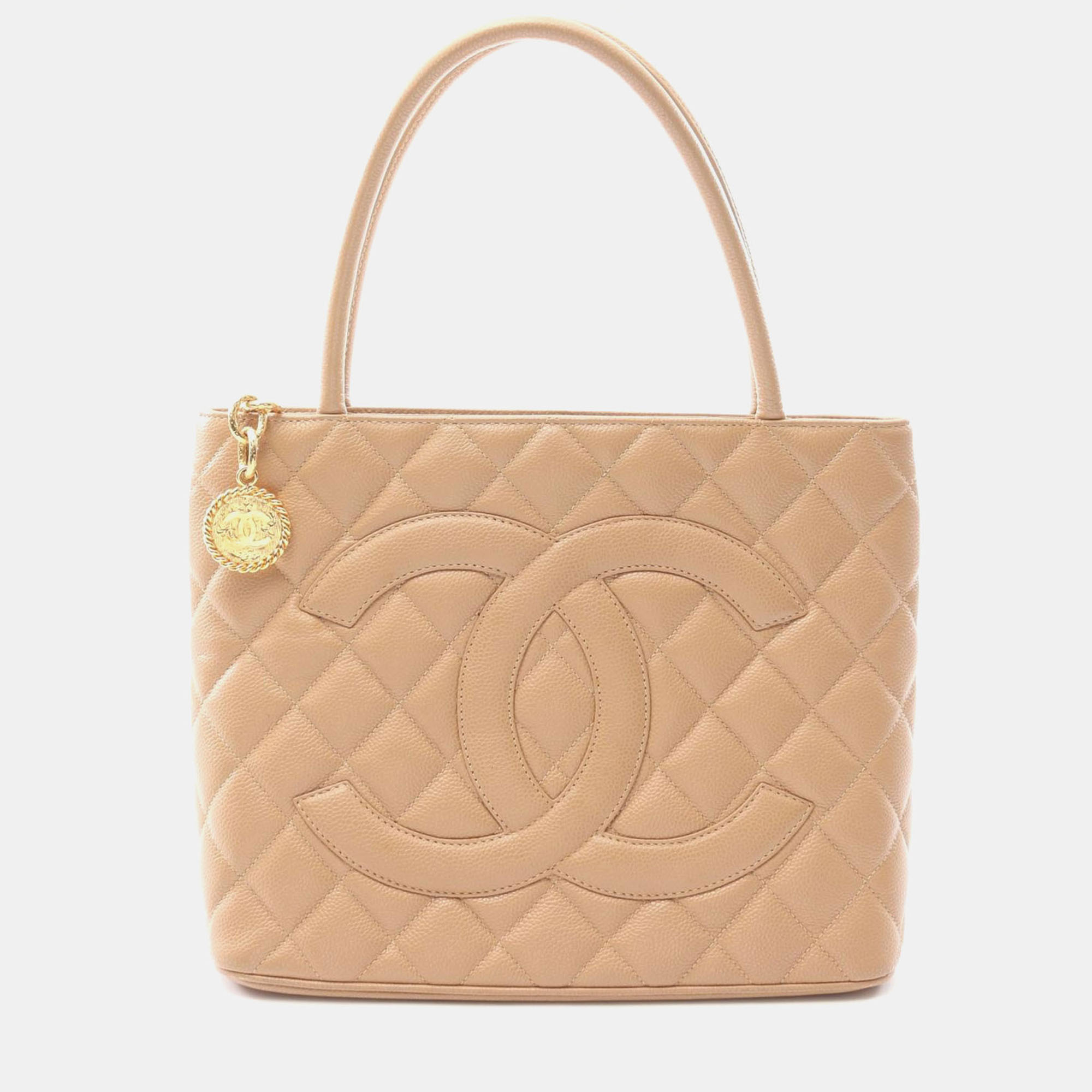 

Chanel Medallion Tote Hand Bag Leather Grained Calfskin Beige Ghw Cc