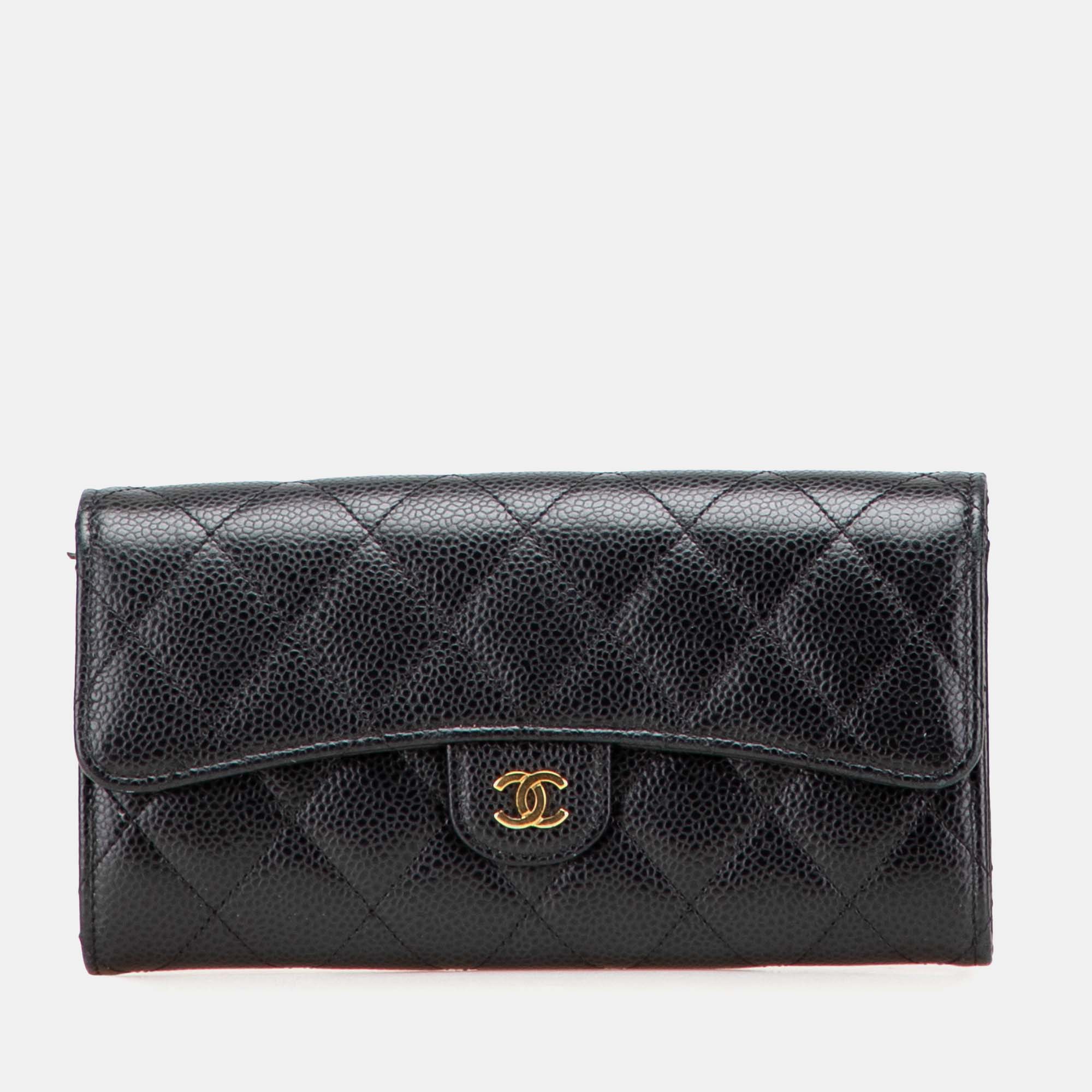 

Chanel Black CC Quilted Caviar Classic Flap Wallet