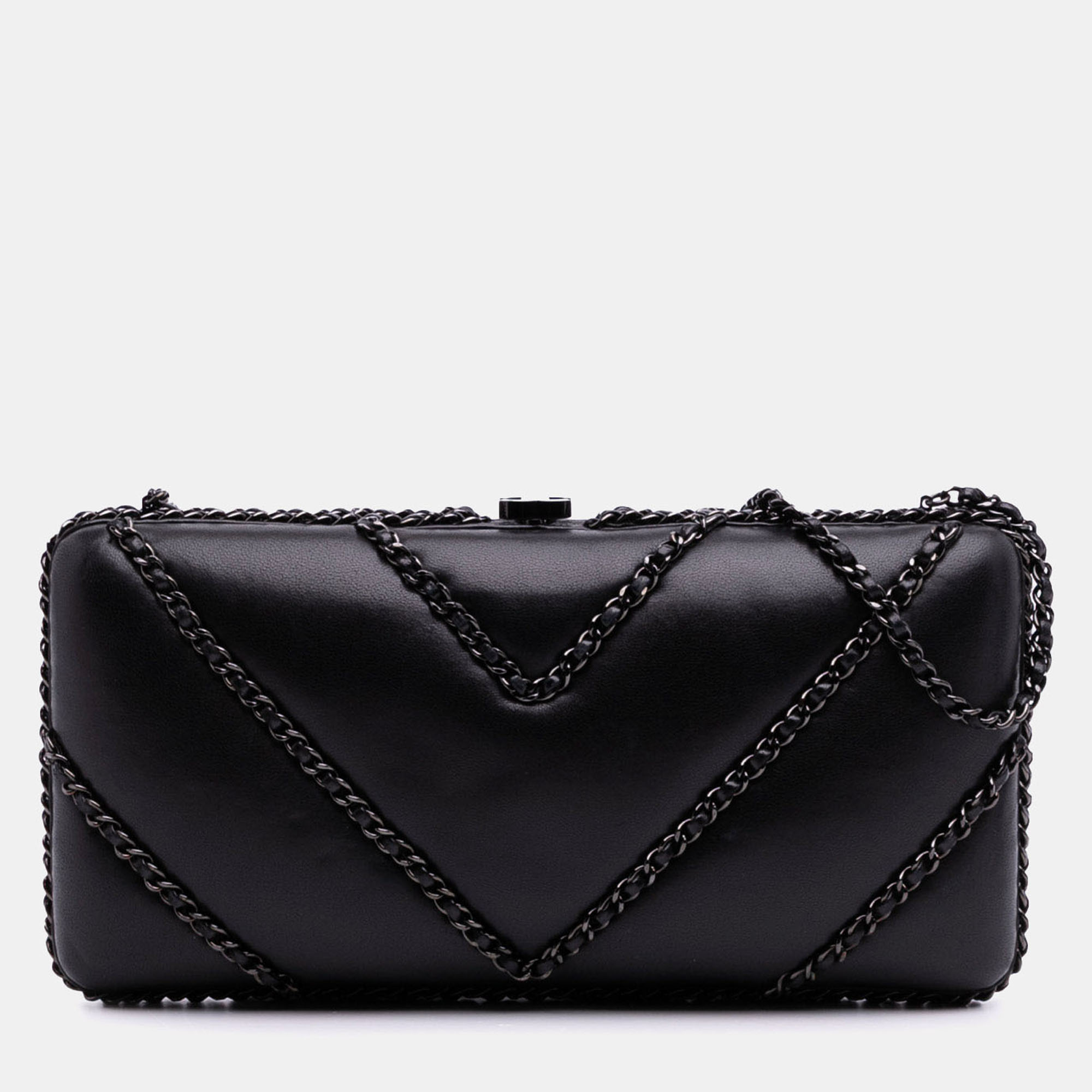 Pre-owned Chanel Black Chevron Lambskin Chain Around Clutch On Chain