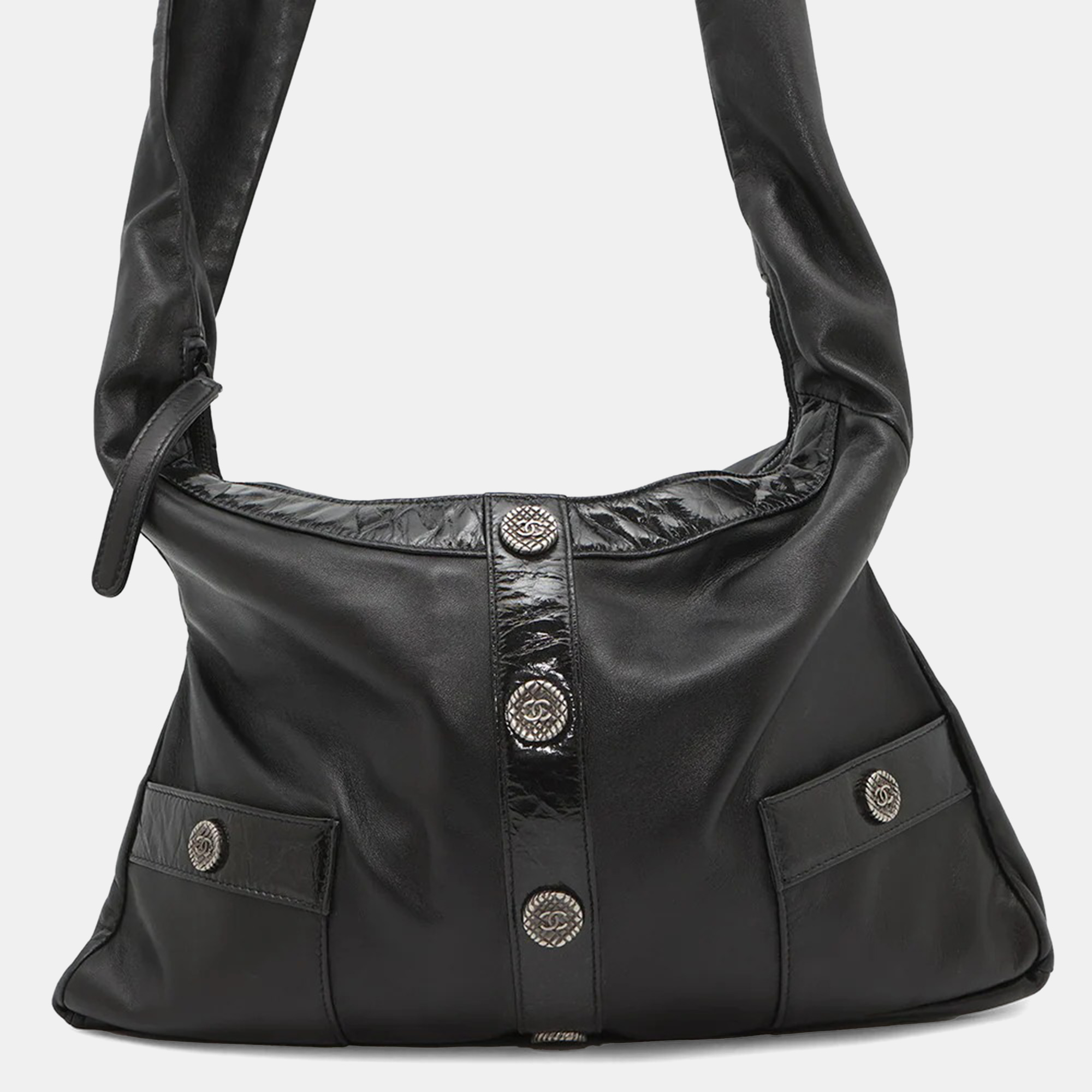 

Chanel Girl Chanel Black Lambskin Shoulder Bag