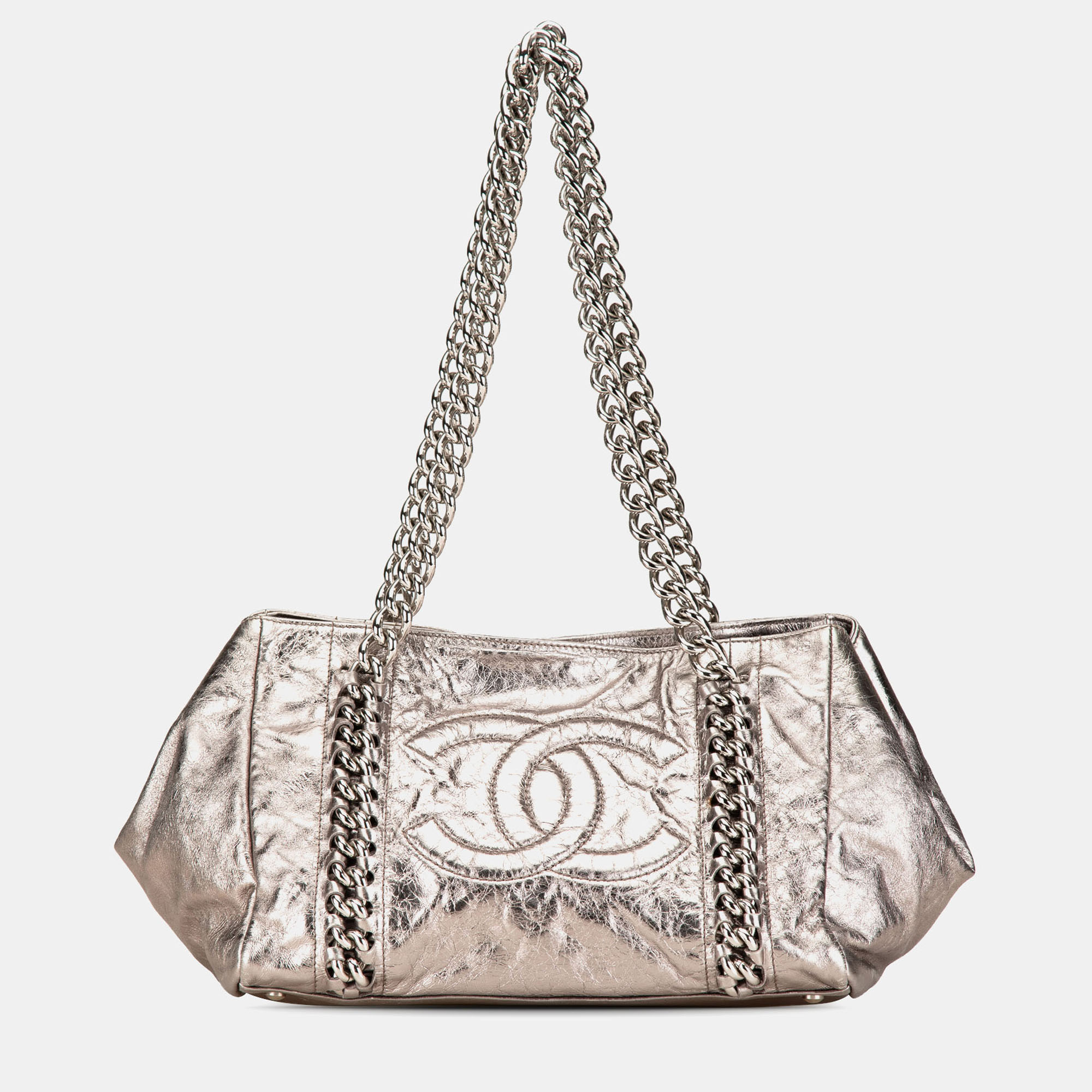 Pre-owned Chanel Silver Medium Metallic Calfskin Modern Chain Tote