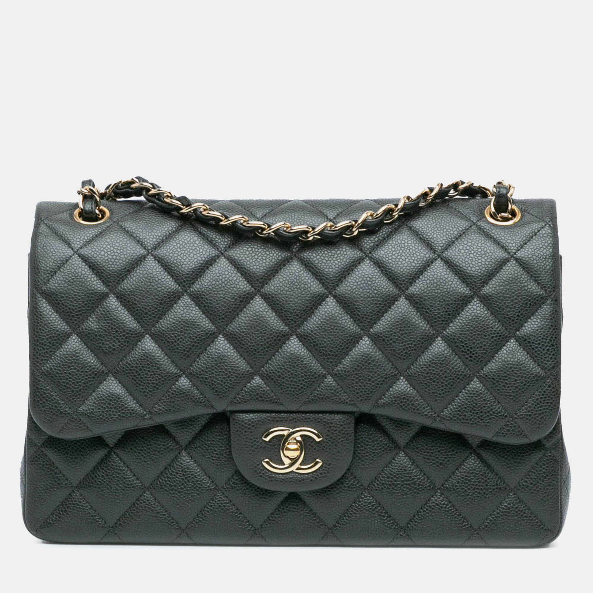 

Chanel Grey Jumbo Classic Caviar Double Flap Shoulder Bag