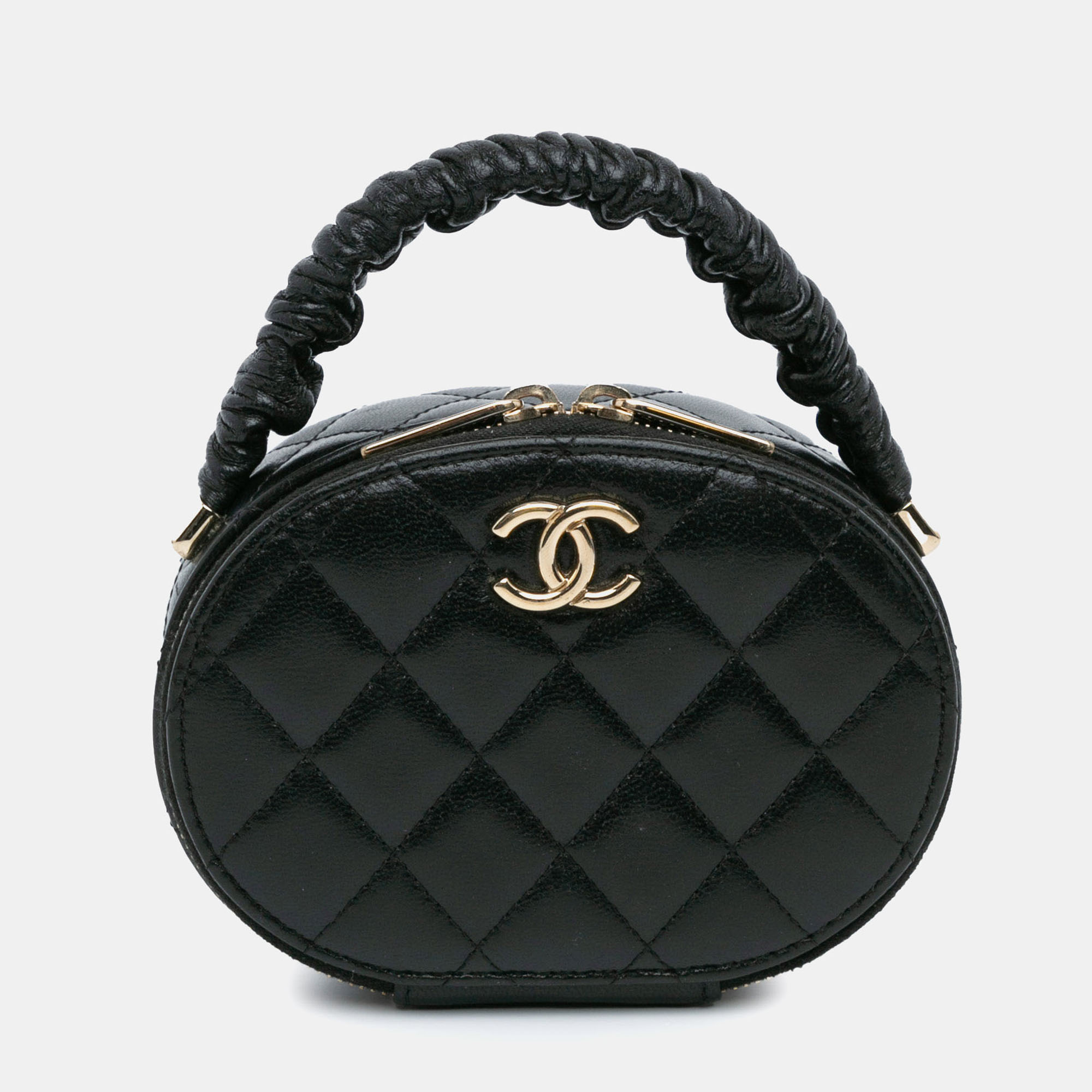 Pre-owned Chanel Black Cc Quilted Lambskin Oval Top Handle Clutch