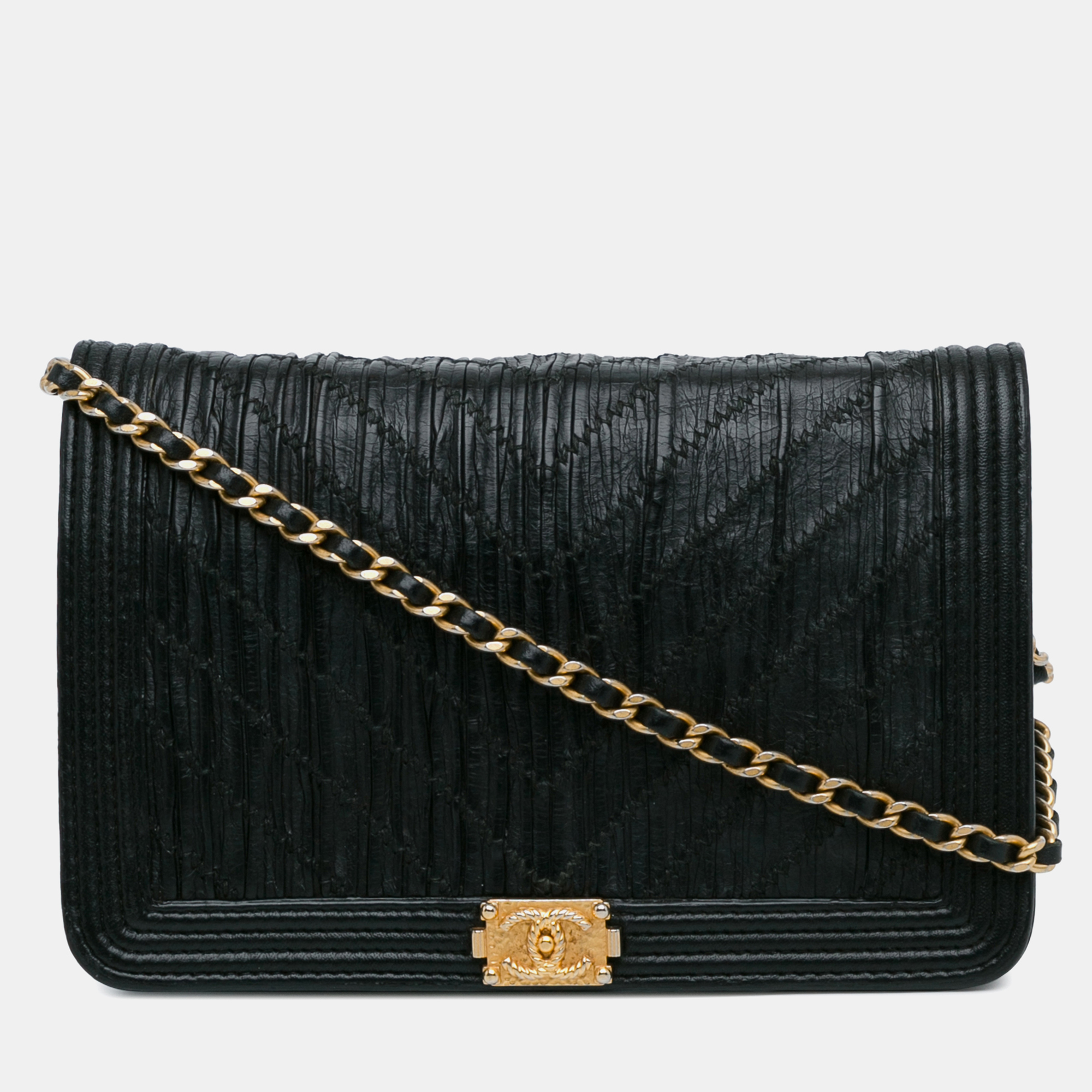 

Chanel Black Pleated Crumpled Chevron Le Boy Wallet On Chain