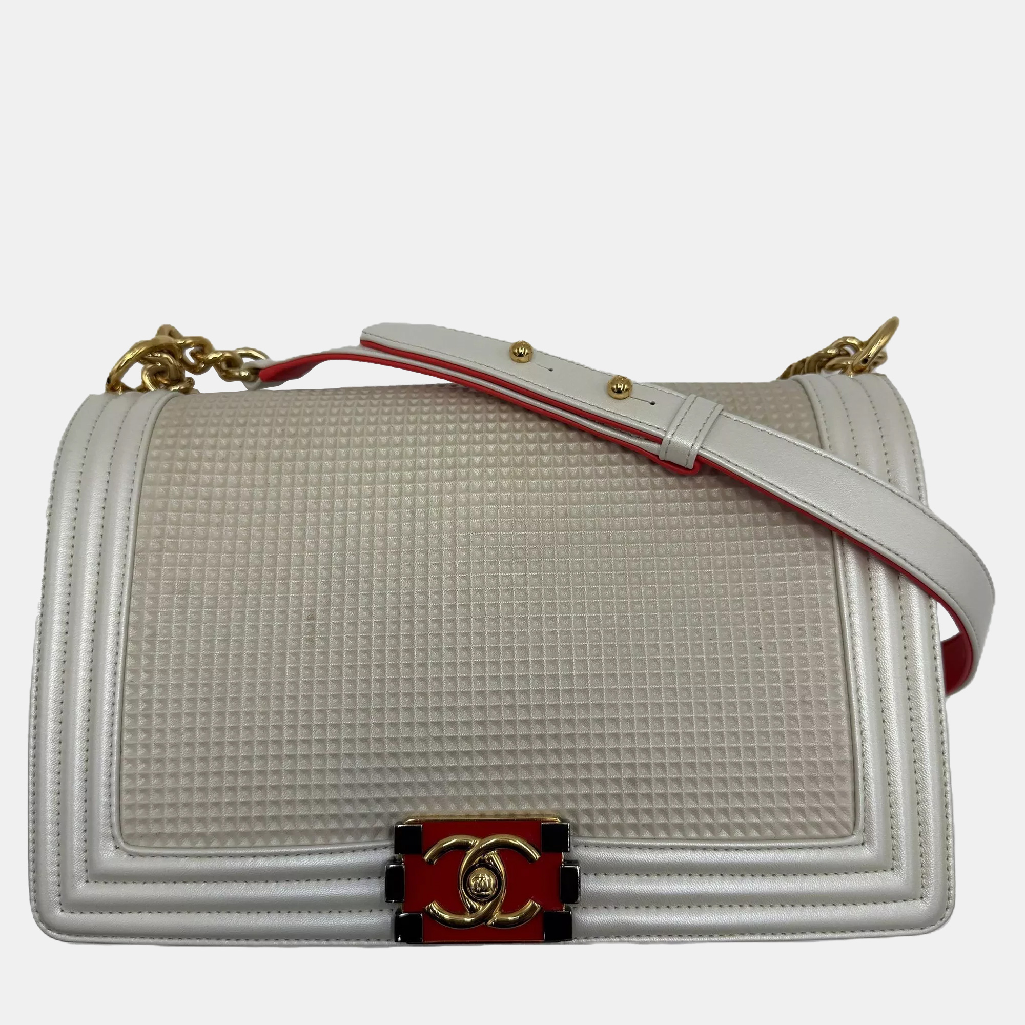 

Chanel Cube Boy White Calfskin Leather Shoulder Bag