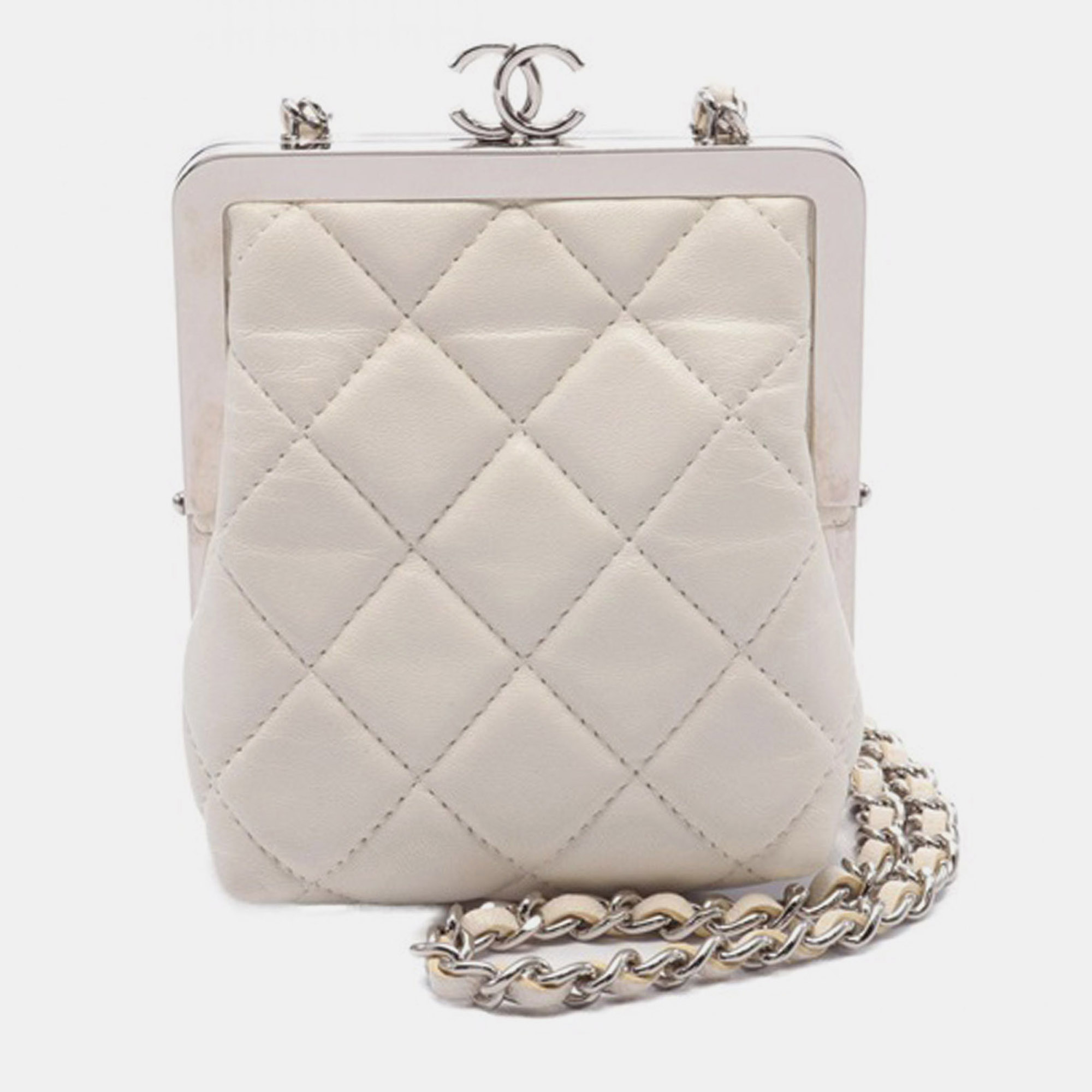 

Chanel White Lambskin and Acrylic Kiss Clutch with Chain