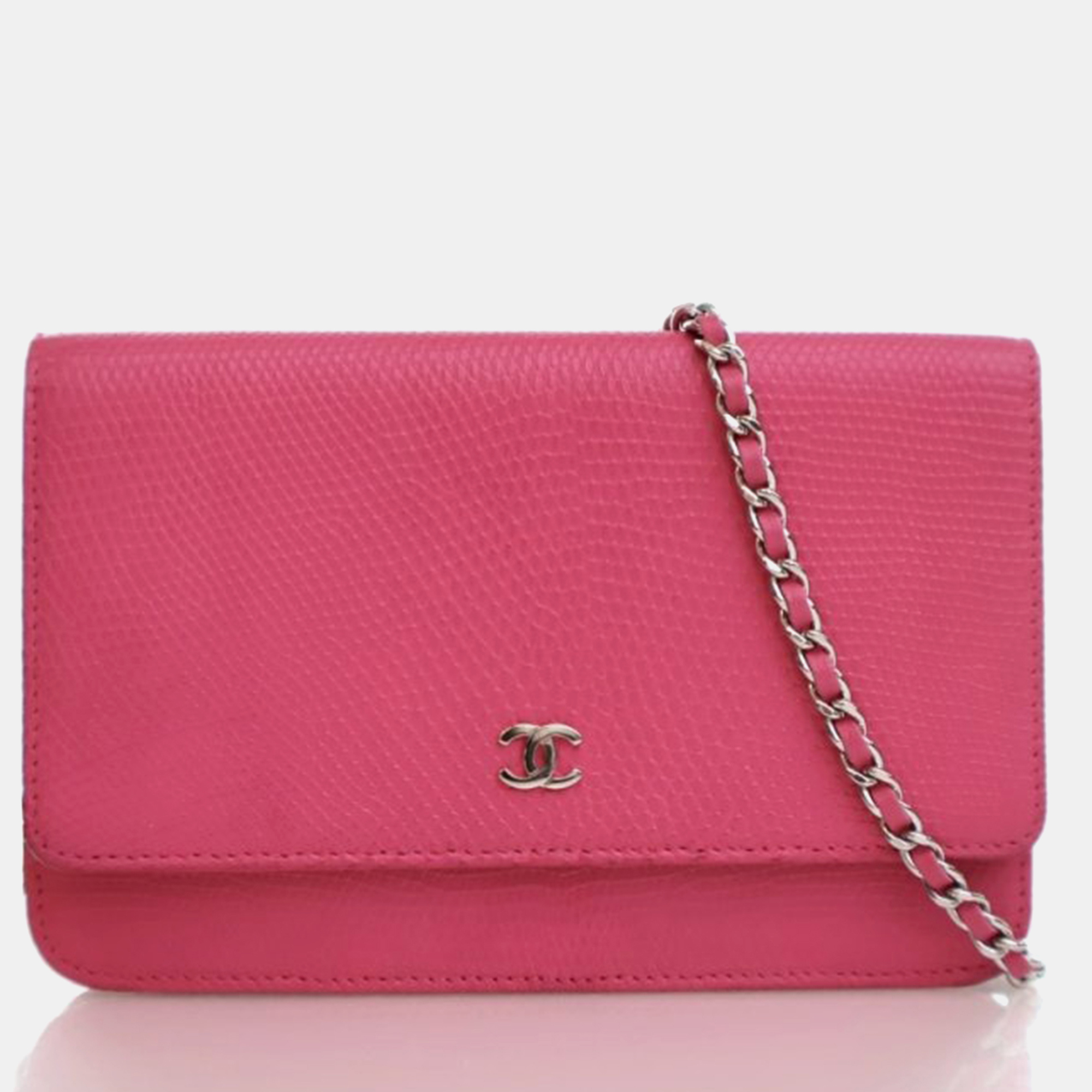 

Chanel Mini Pink Lizard Embossed Calfskin Wallet On Chain