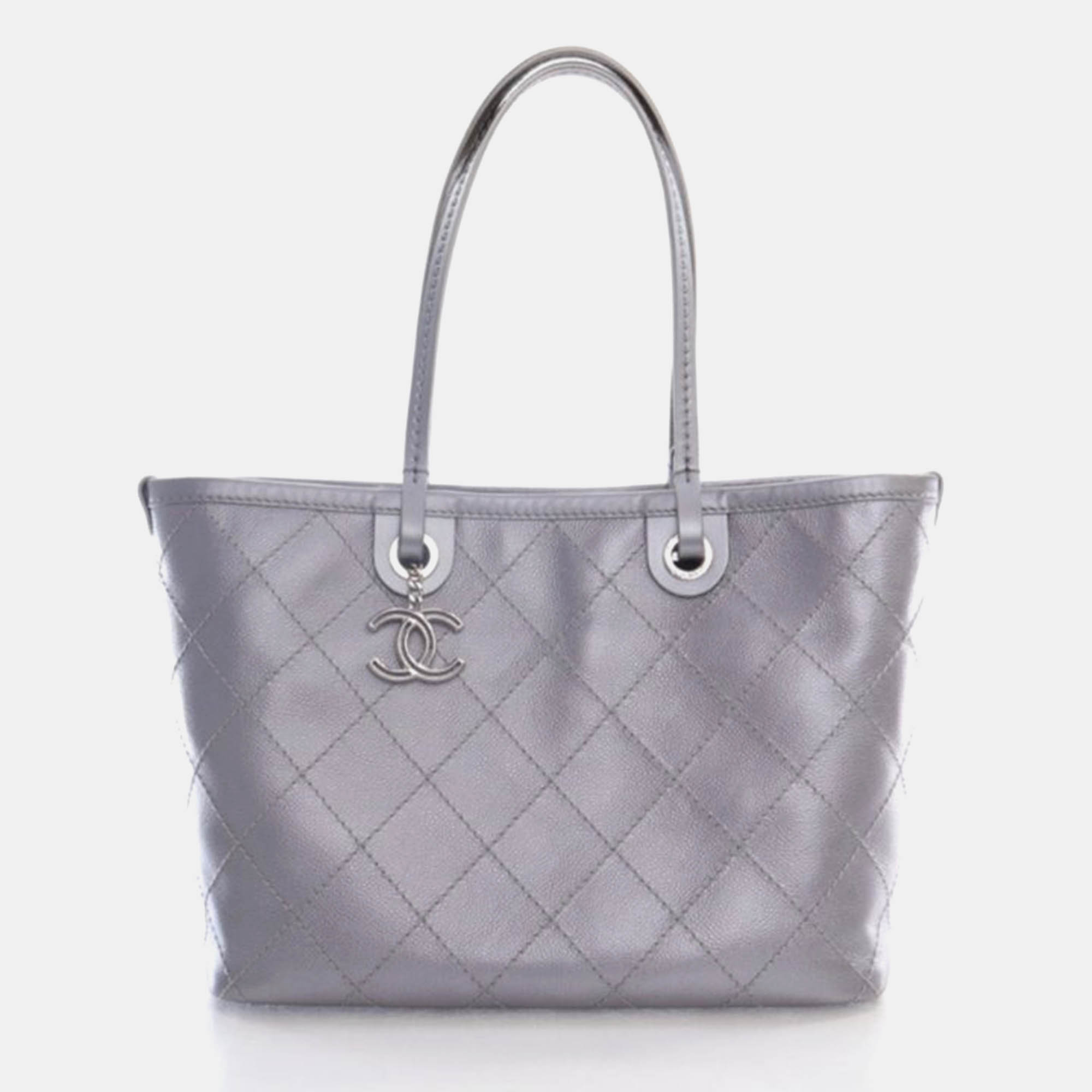 

Chanel Fever Tote Metallic Caviar Leather Tote Bag, Silver
