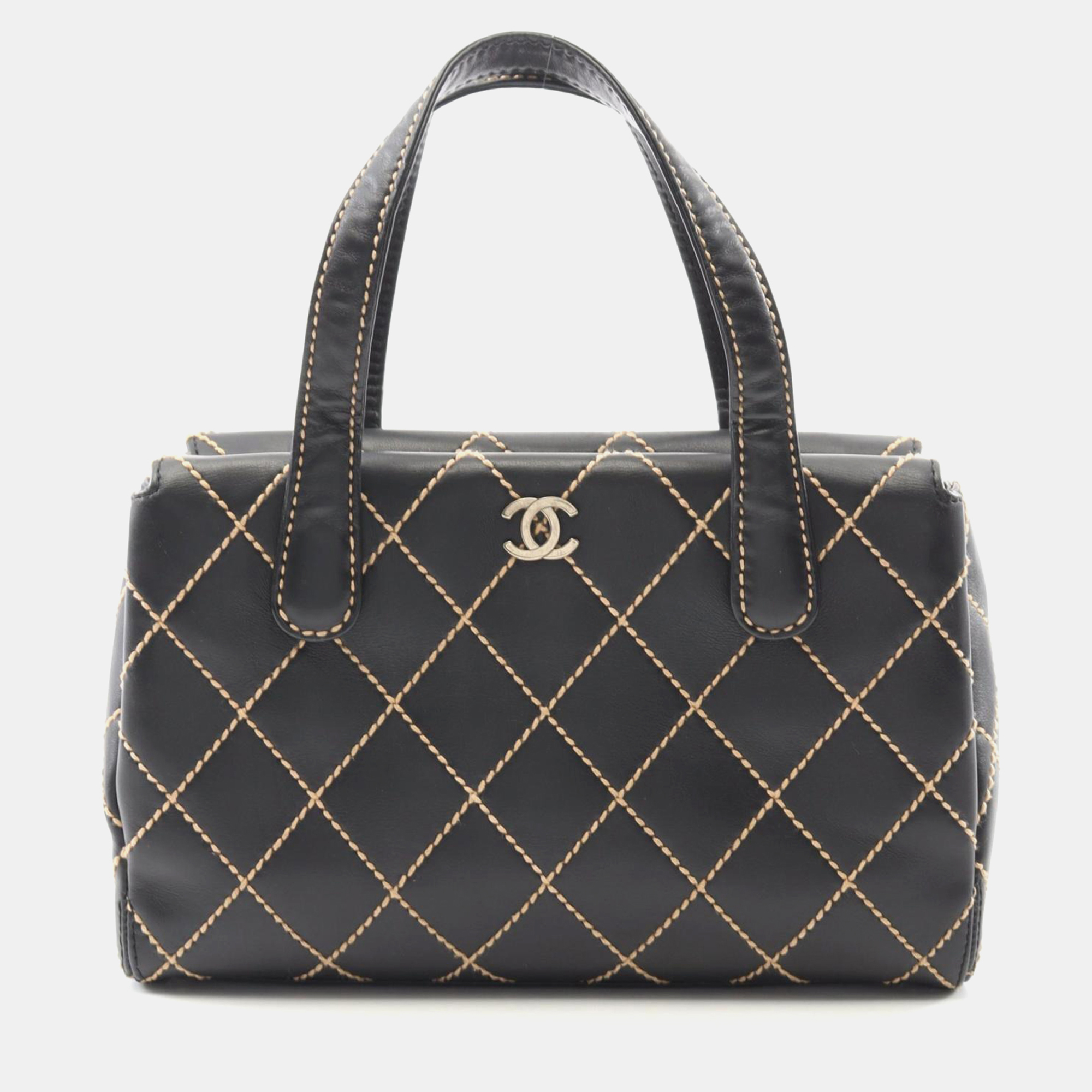 

Chanel Wild Stitch Black Leather Tote Bag