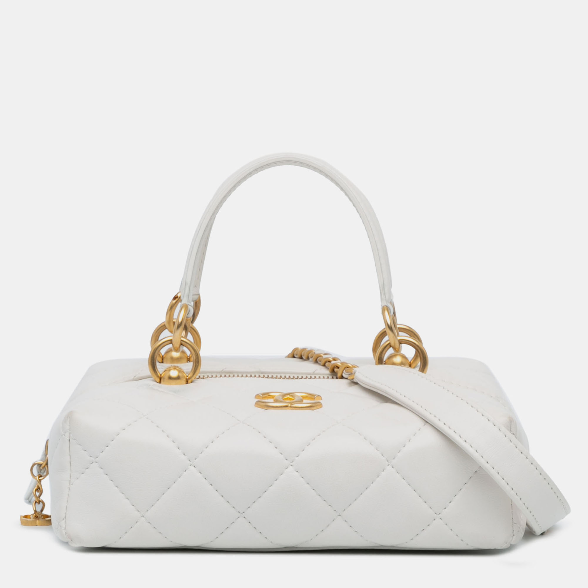 

Chanel White Métiers d'Art CC Quilted Lambskin Box with Top Handle Bag