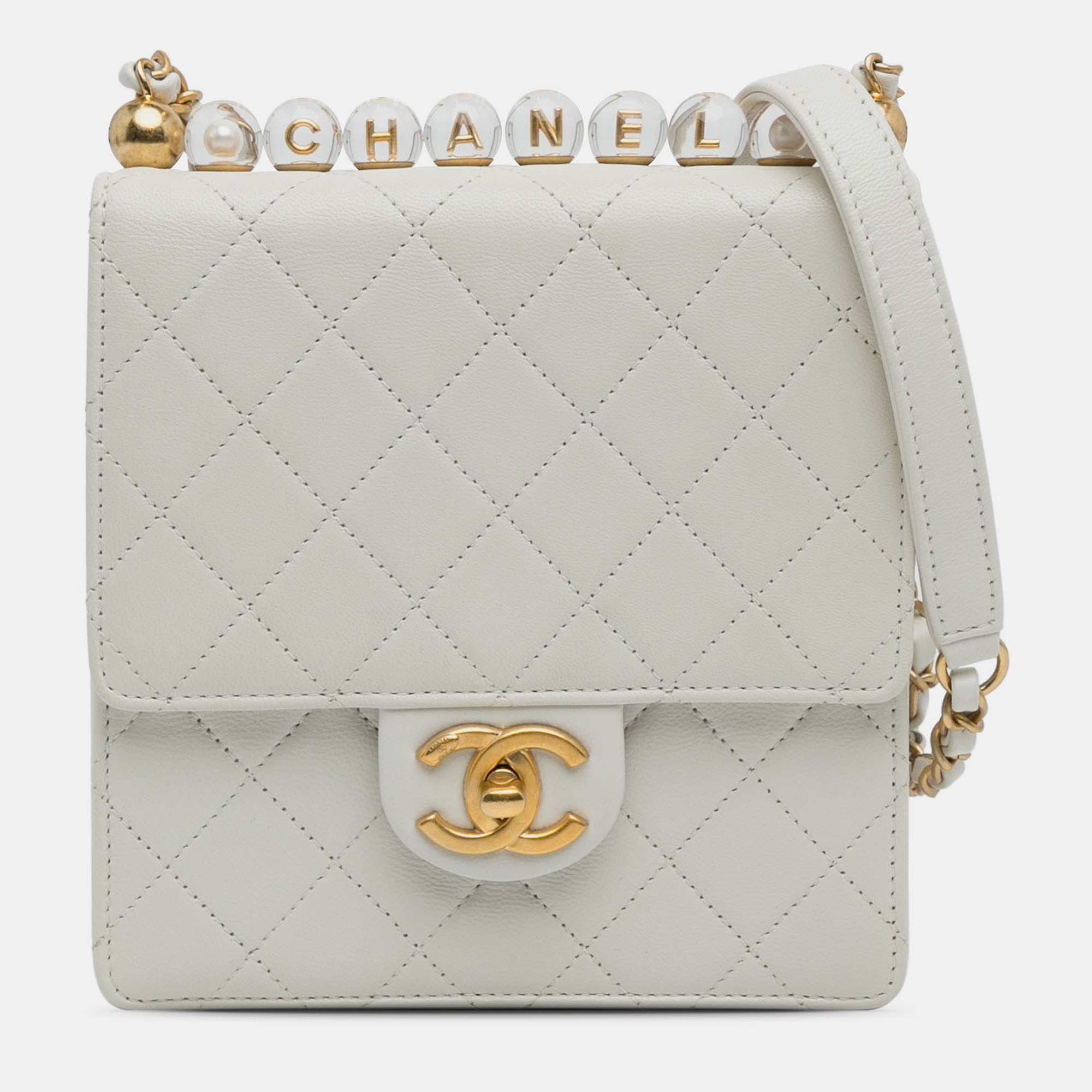 

Chanel White Small Chic Pearls Flap