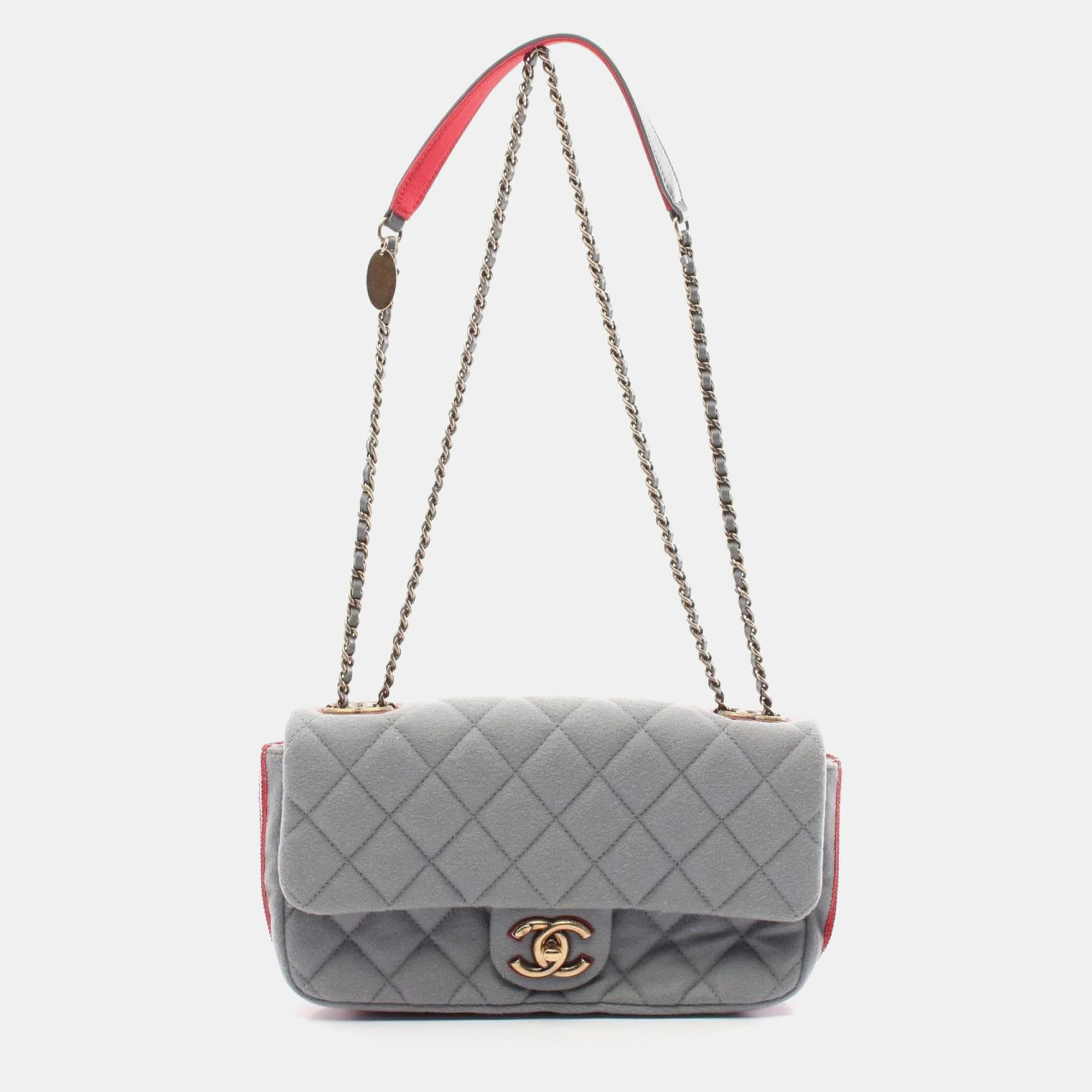 

Chanel Red Grey Felt Leather Canvas Shoulder Bag