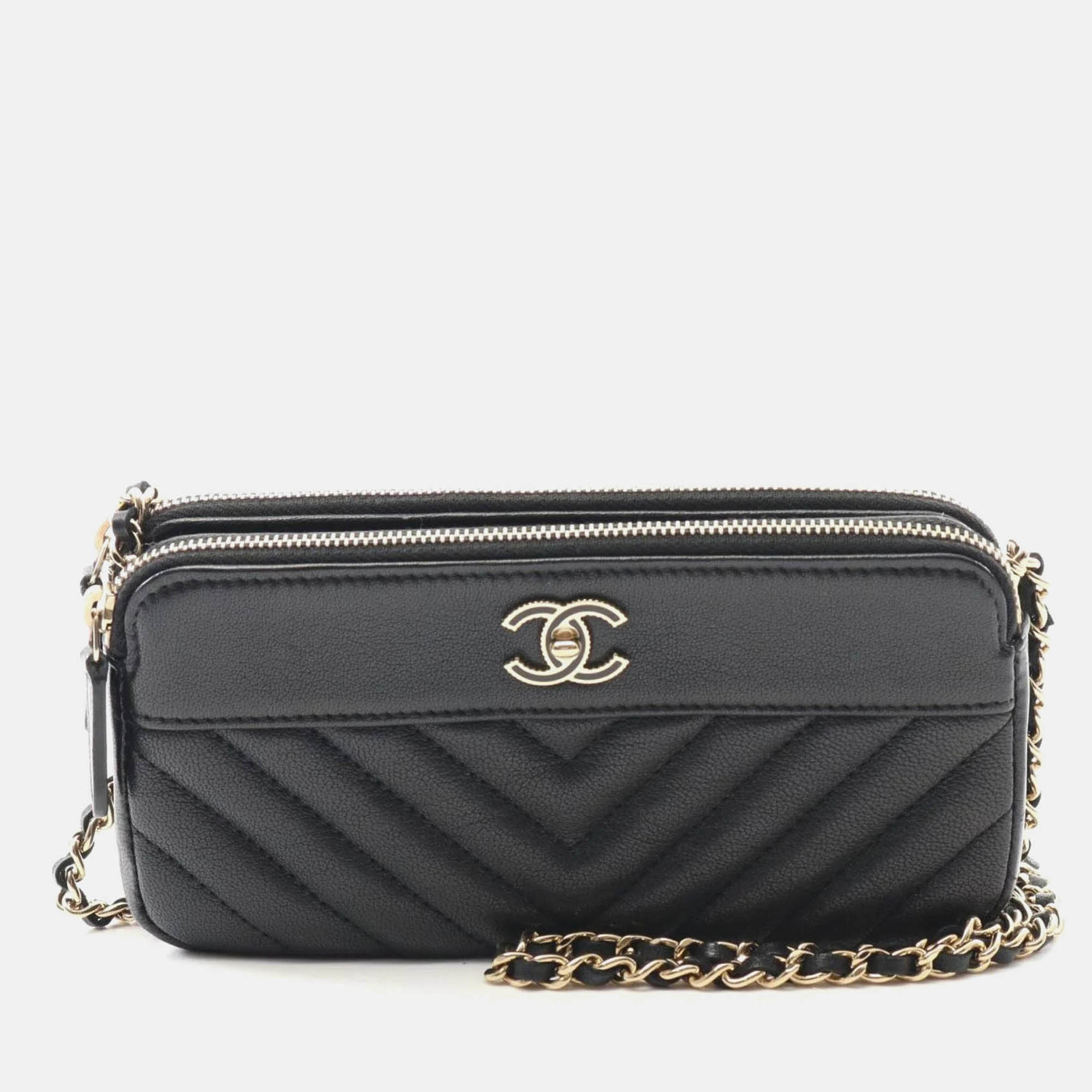 

Chanel Mademoiselle Black Leather Shoulder Bag