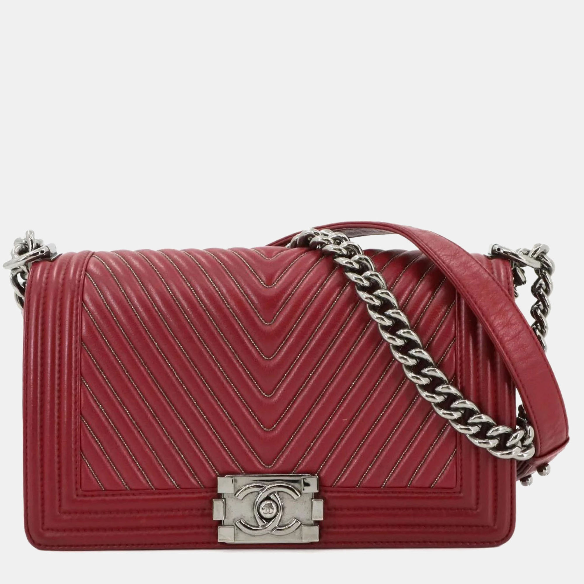 

Chanel Boy Red Leather Chevron V-Stitch Chain Shoulder Bag