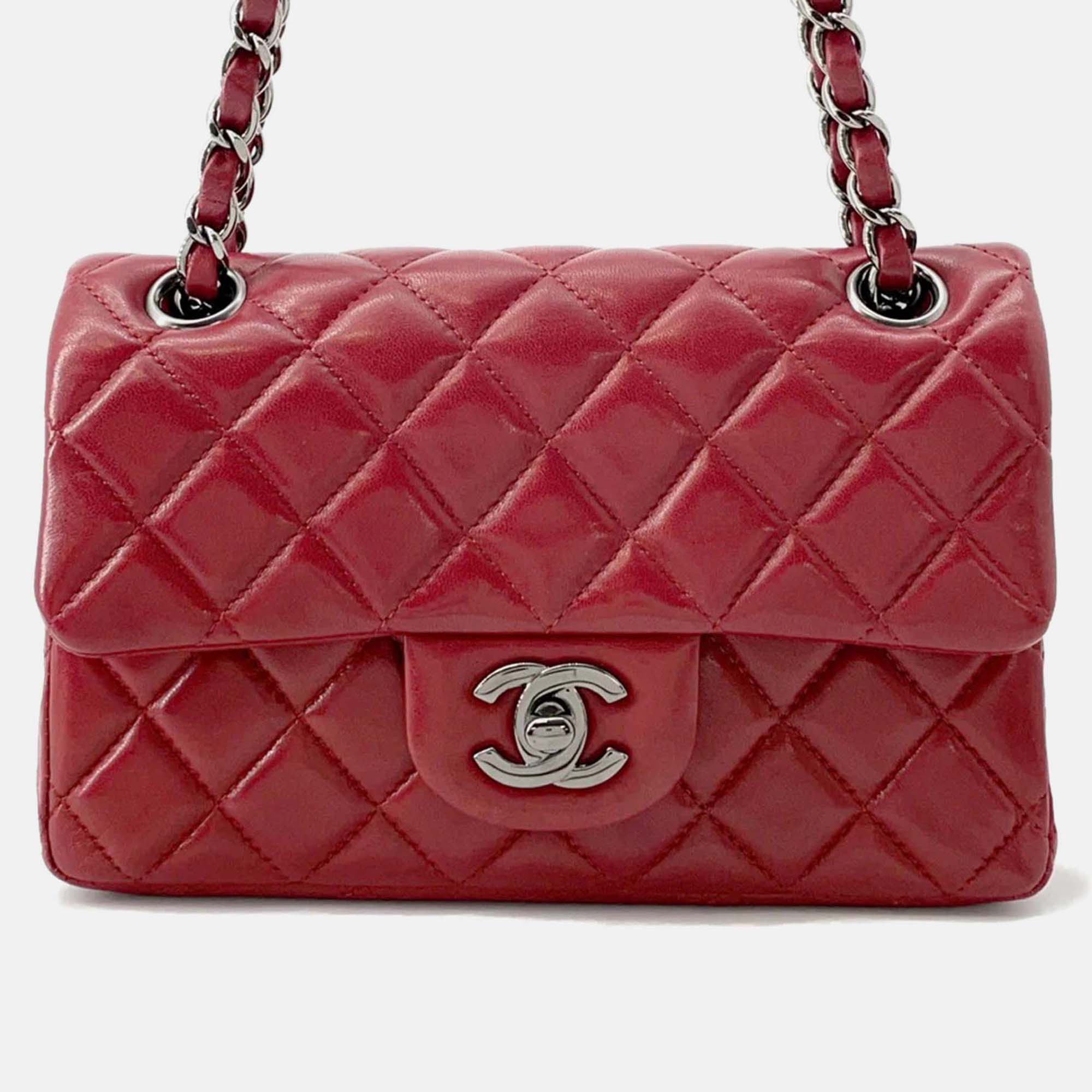 

Chanel Matelasse Red Lambskin Chain shoulder Bag