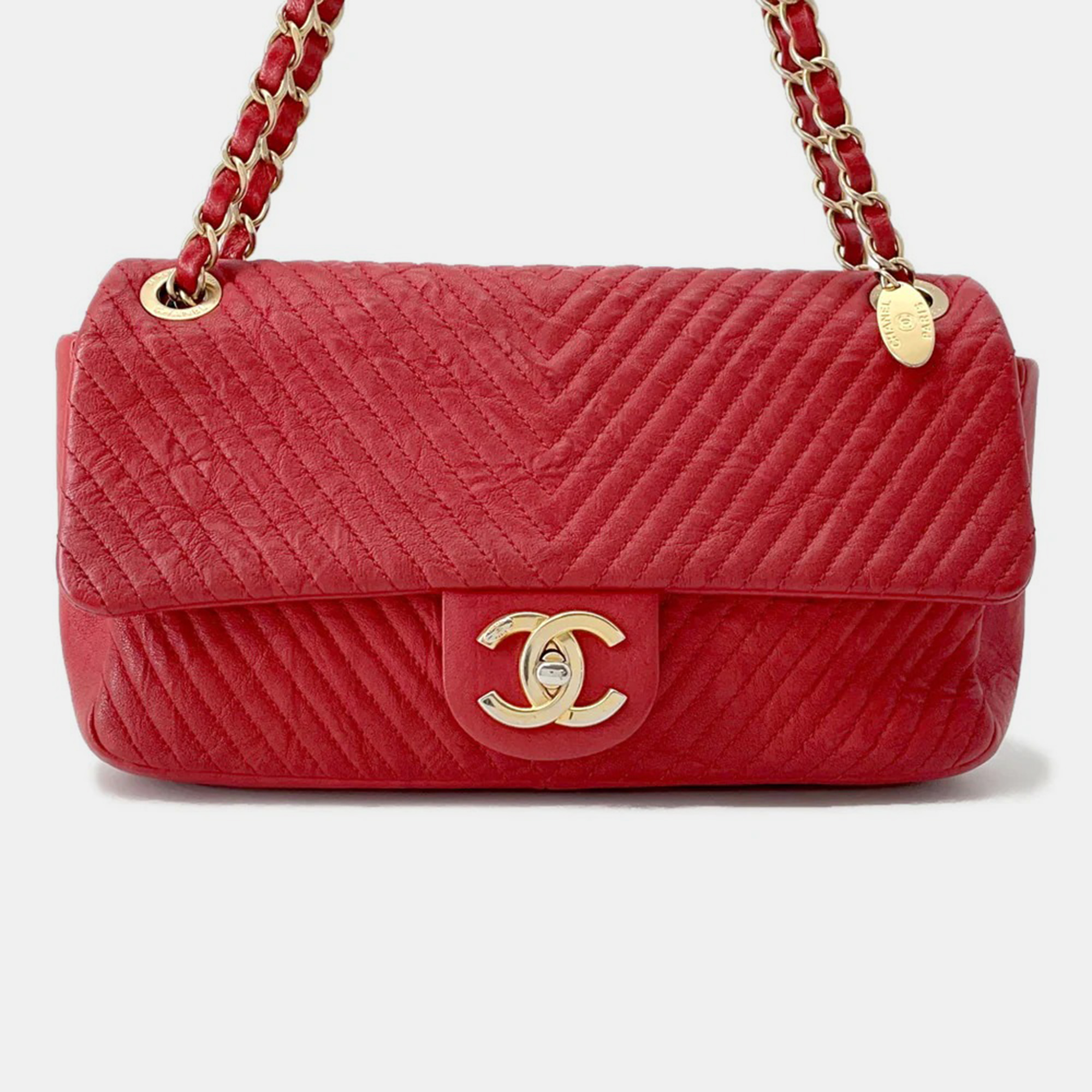 

Chanel Chevron Single Flap Chain shoulder Bag Red Leather Size