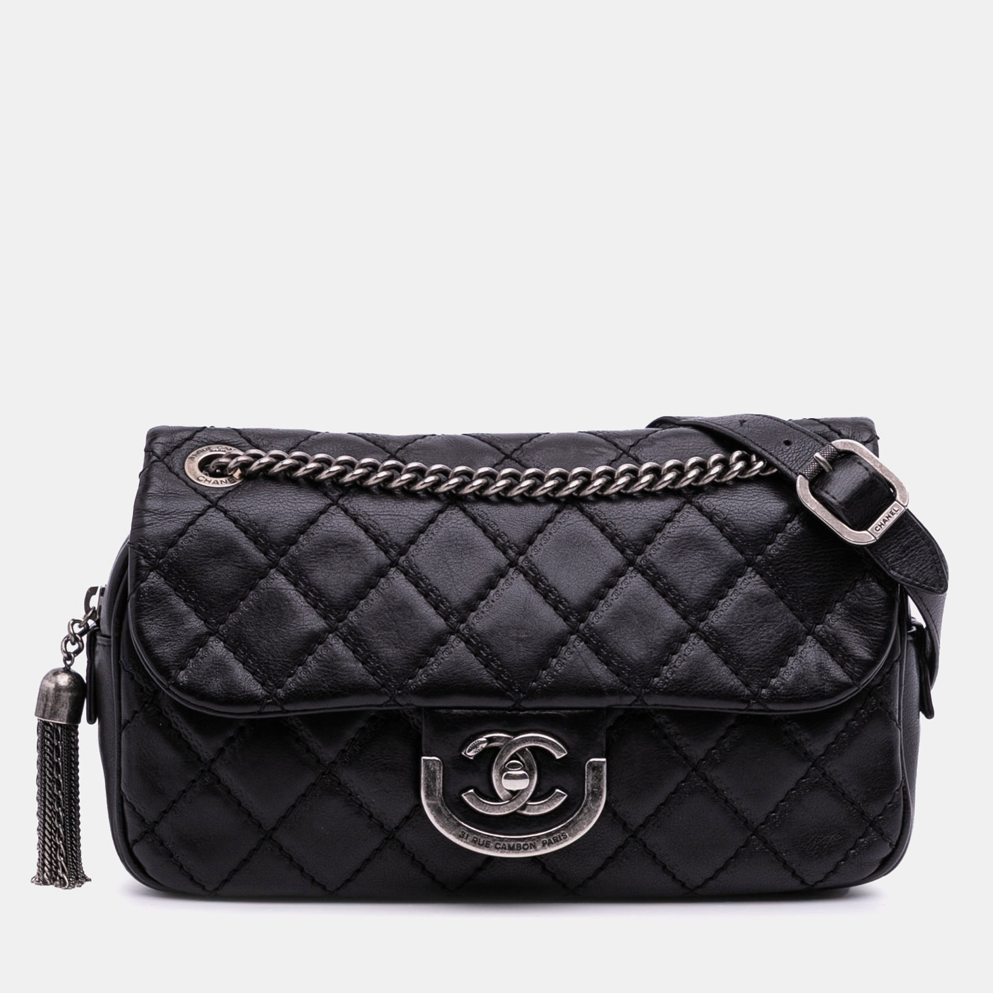 

Chanel Black Paris Edinburgh Medium Calfskin Coco Sporran Flap