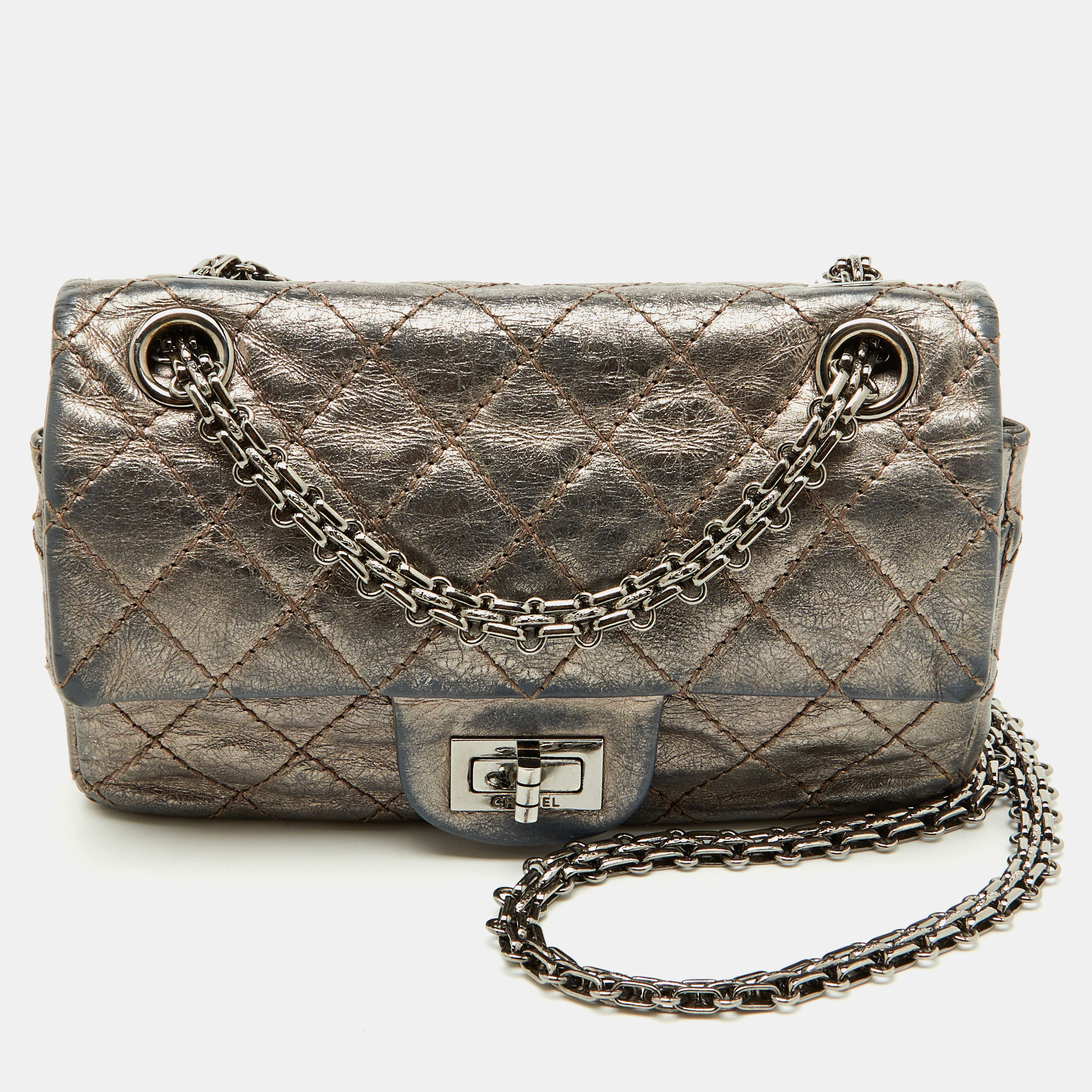 Pre-owned Chanel Metallic Quilted Leather Reissue 2.55 Reissue Mini Flap Bag In Silver