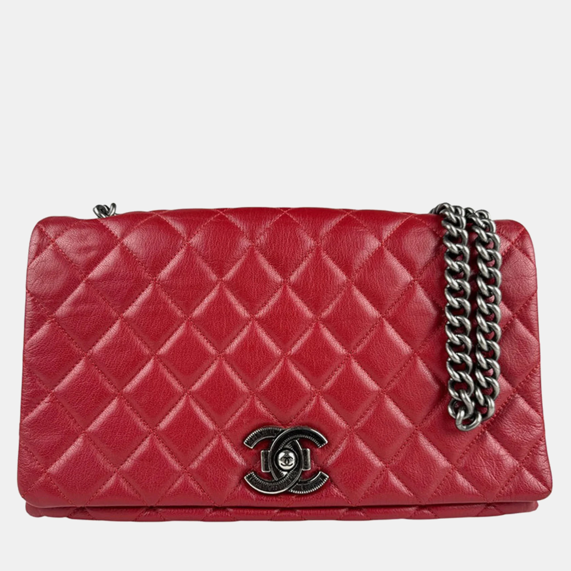 

Chanel Red Leather Shoulder Bag