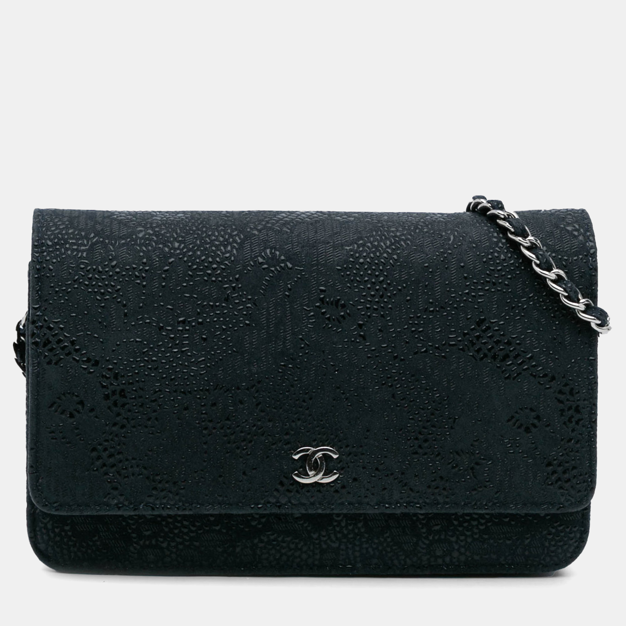 

Chanel Blue Lace Overlay Goatskin Wallet On Chain