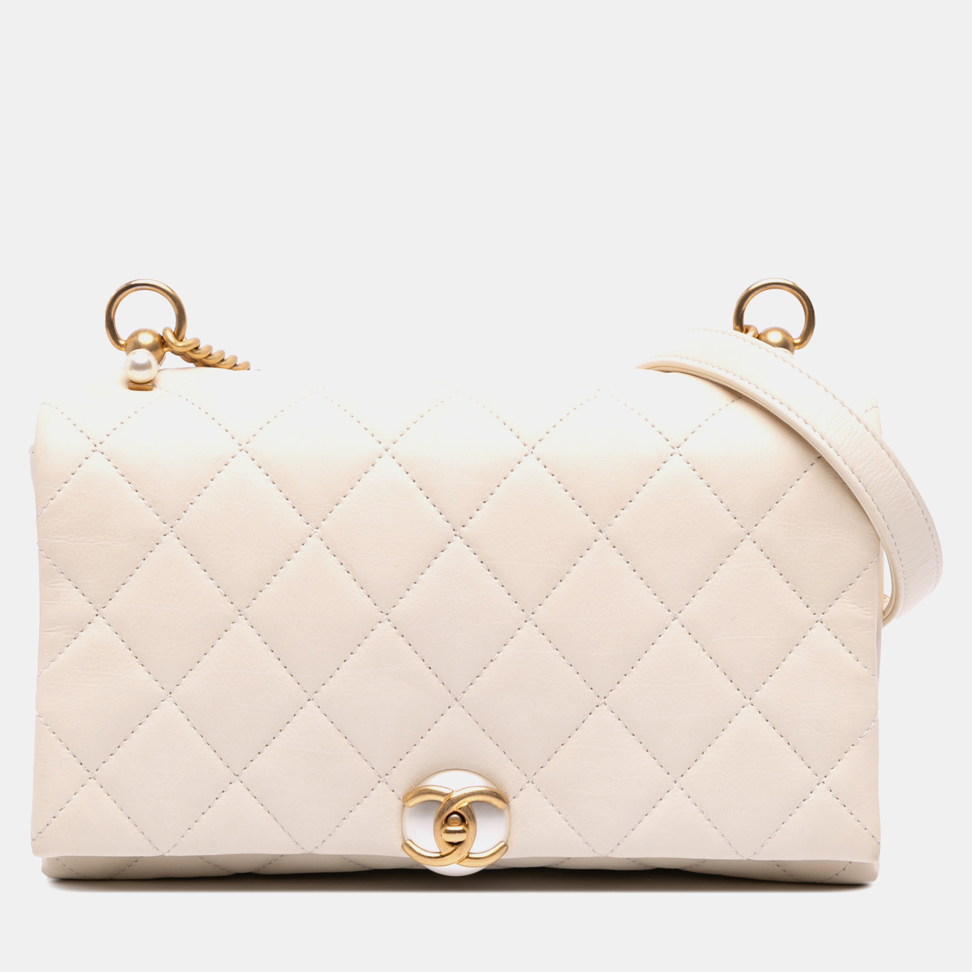 

Chanel White Quilted Calfskin Pearl CC Accordion Flap