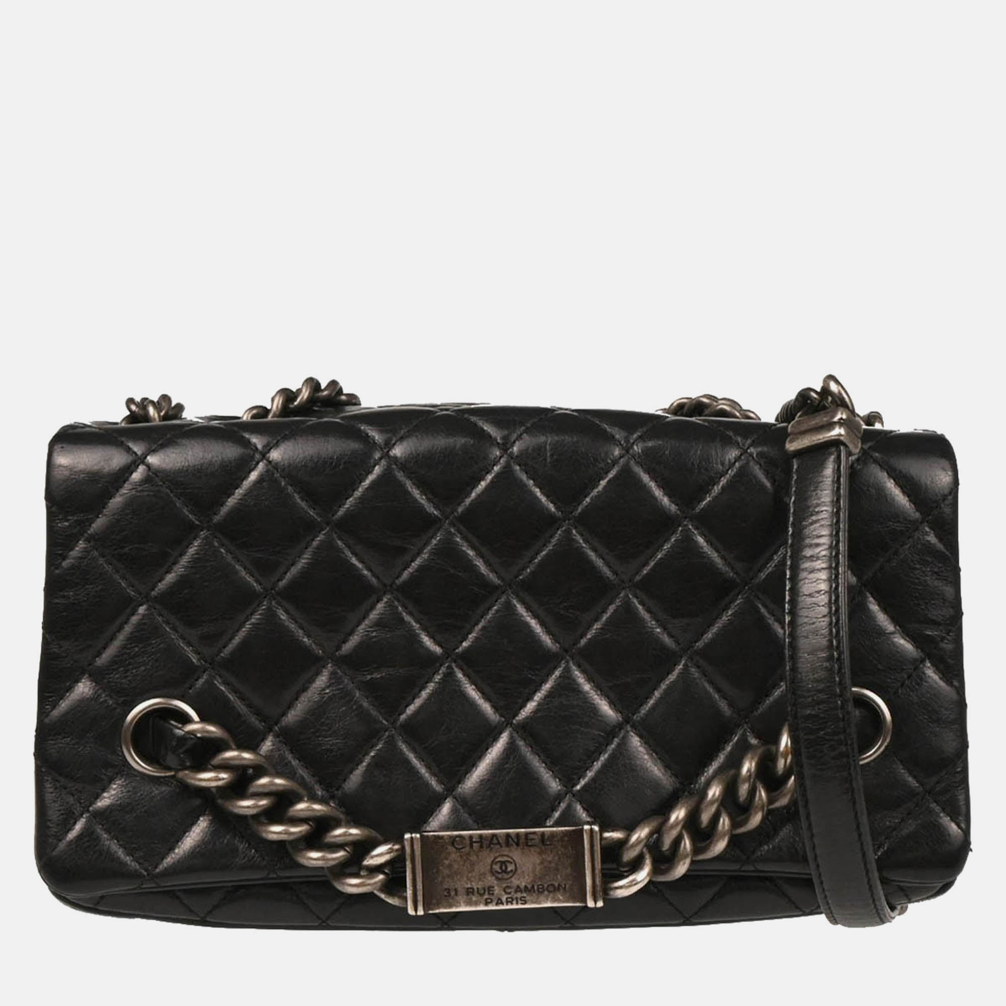 

Chanel Shoulder Bag Black Calfskin Shoulder Bag