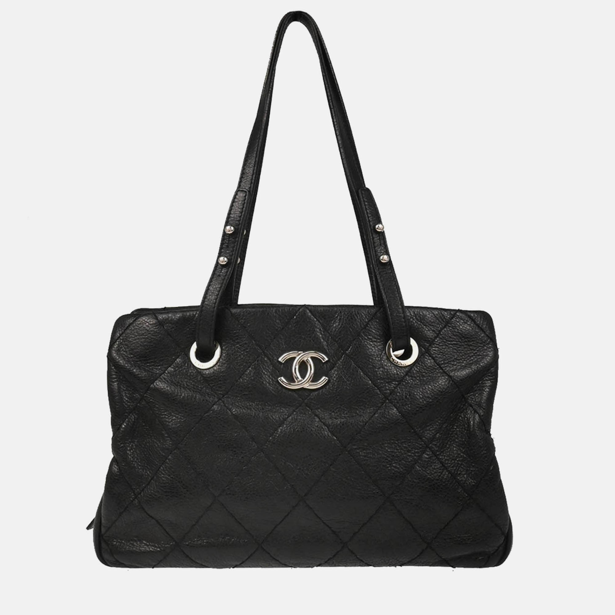 

Chanel CC Black Calfskin Tote Handbag