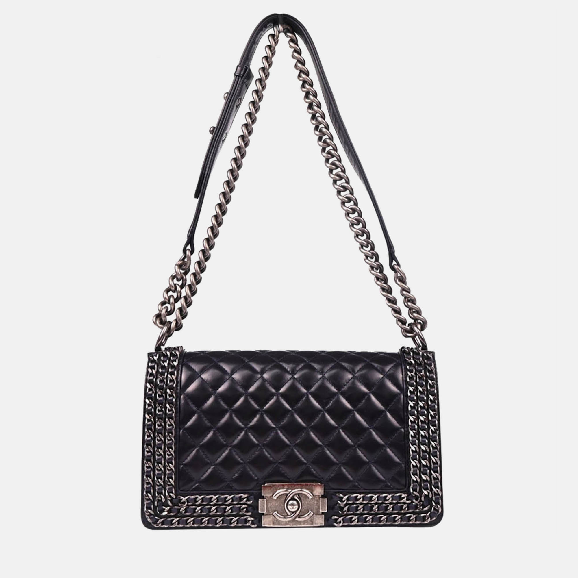 

Boy Chanel Dark Navy Calfskin Medium Shoulder Bag, Navy blue