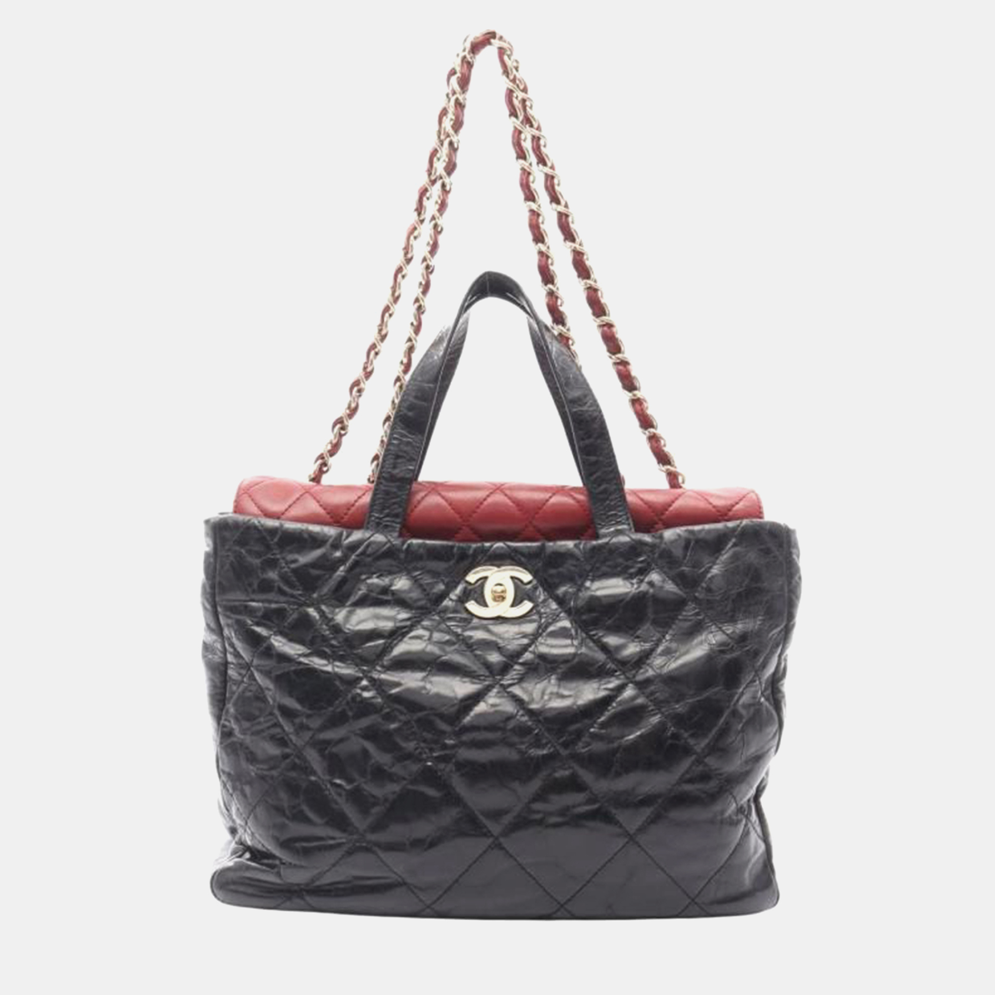

Chanel Matelasse, Black