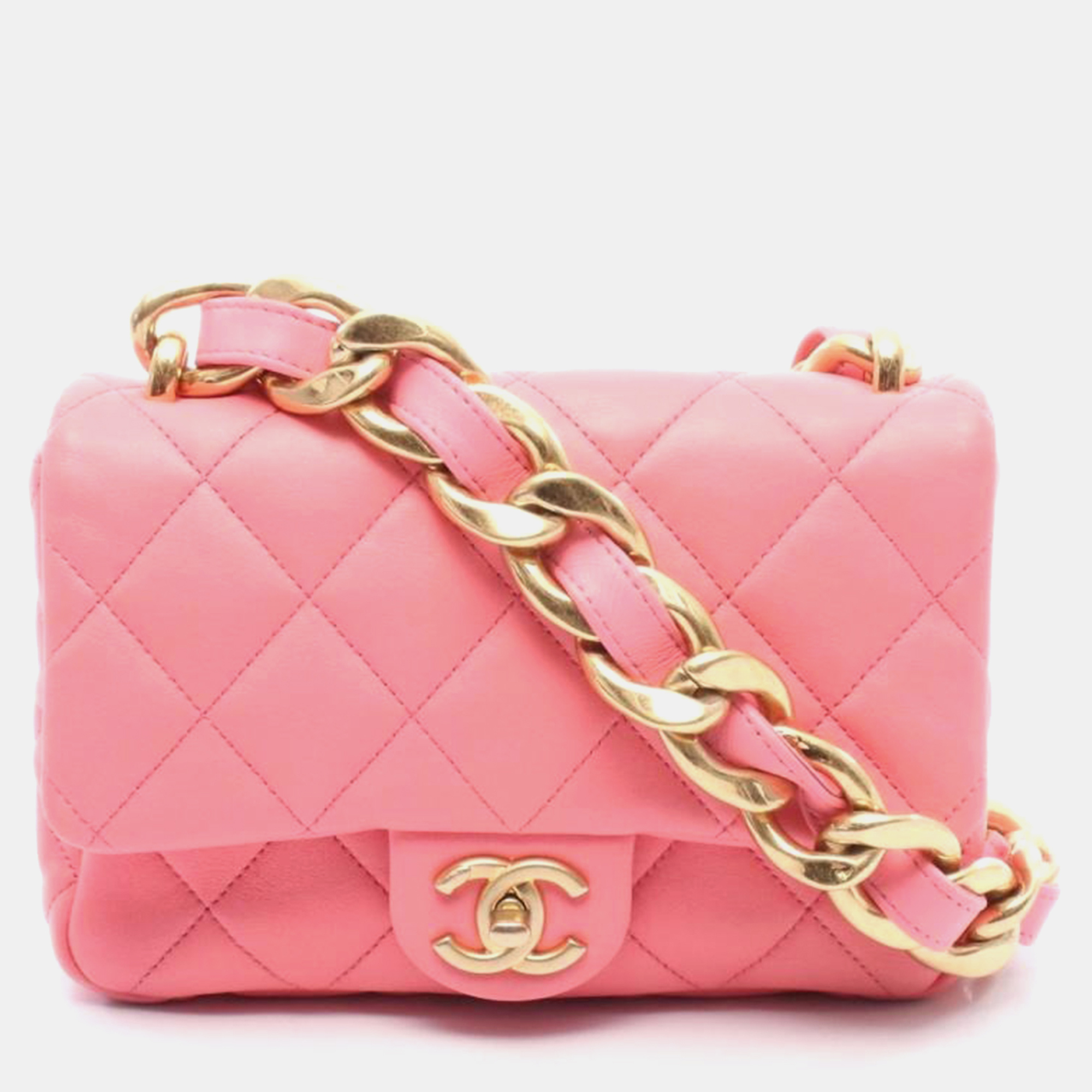 

Chanel Matelasse Pink Crossbody Bag