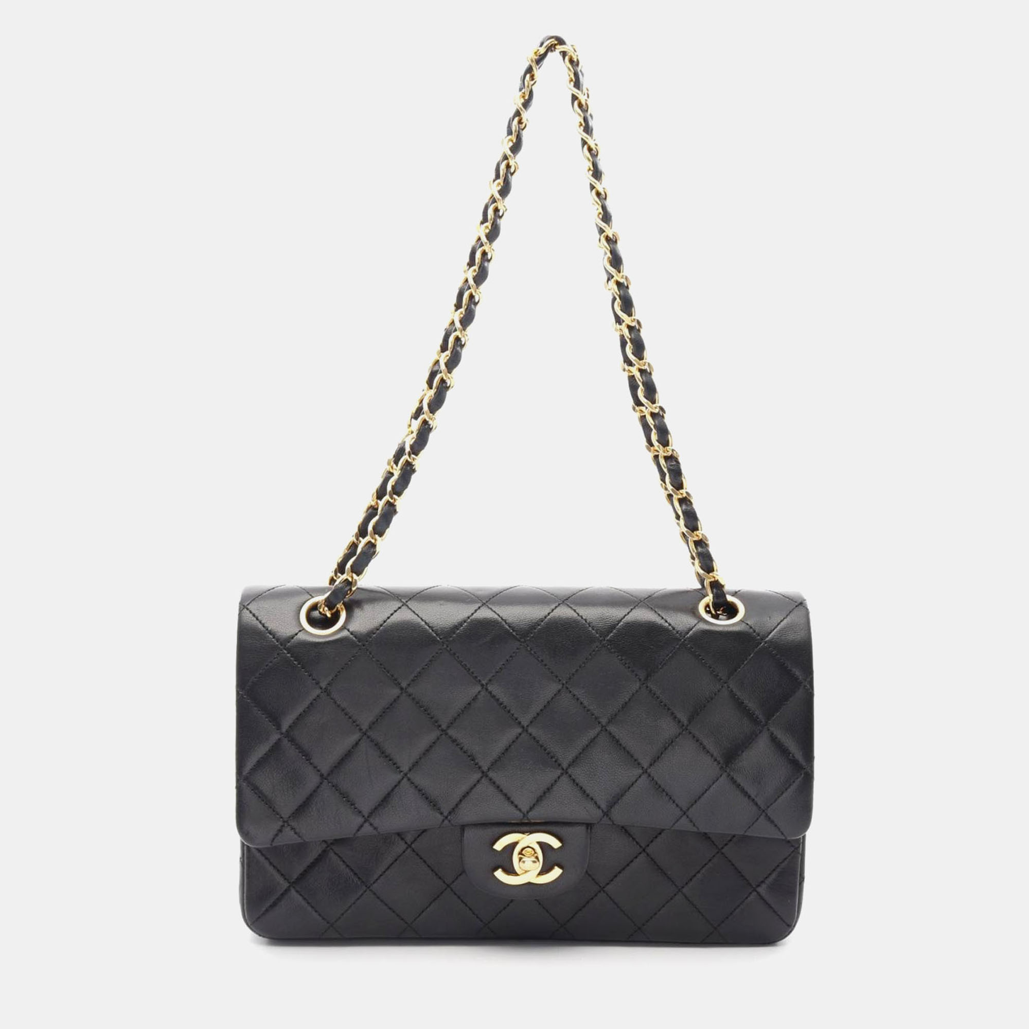 

Chanel Matelasse Double Flap Chain Shoulder Bag Lambskin Black Ghw