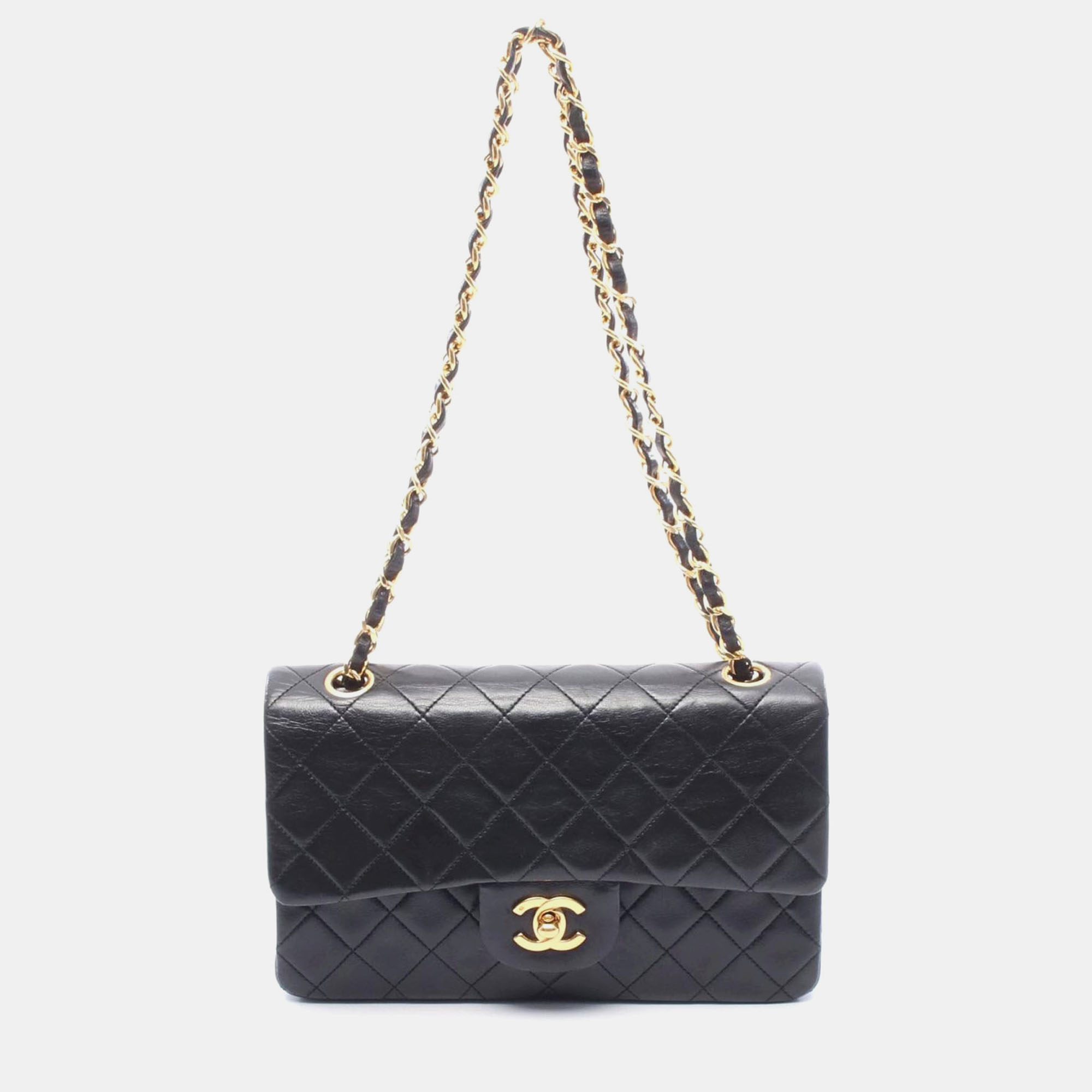 

Chanel Matelasse Double Flap Chain Shoulder Bag Lambskin Black Ghw