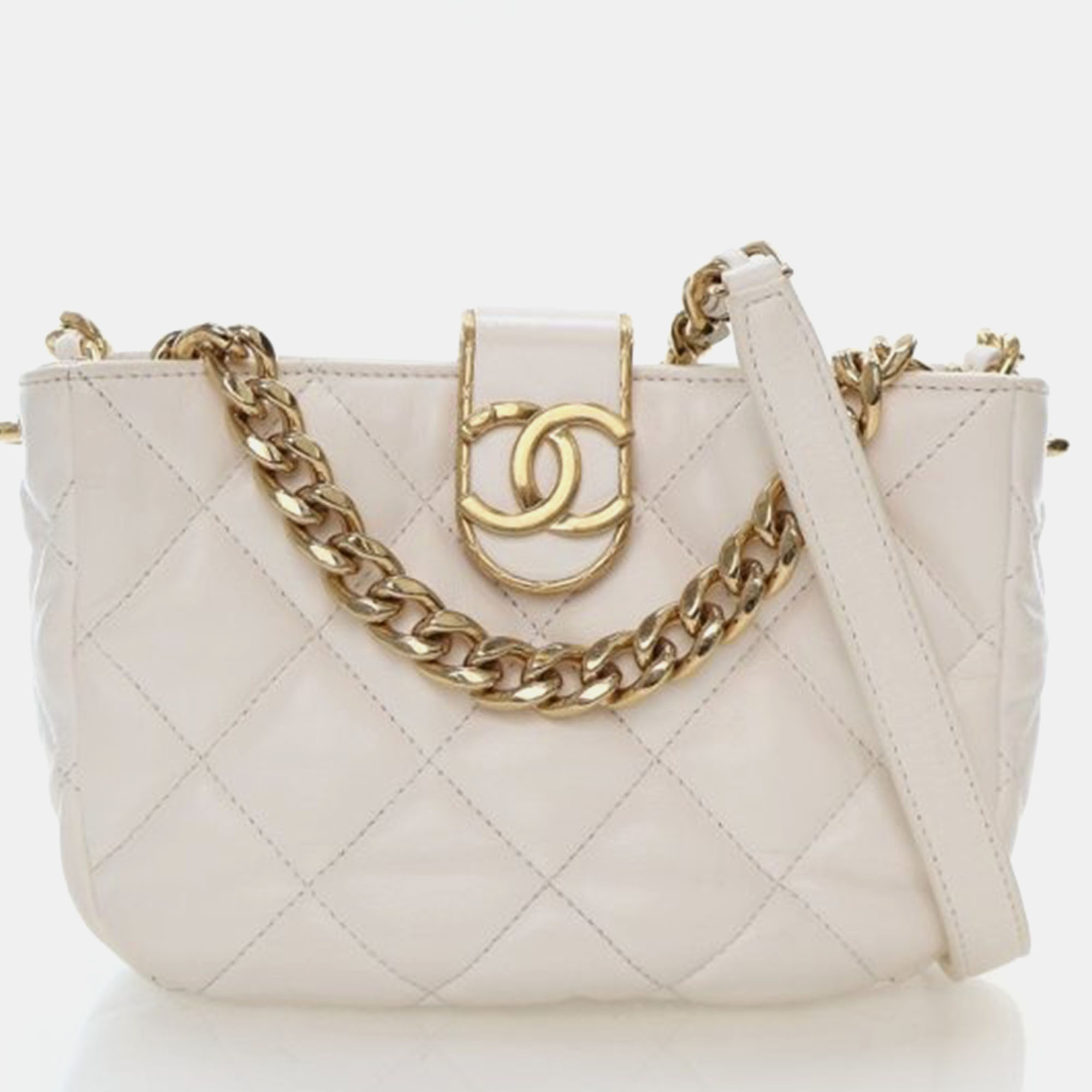 

Chanel Small White Lambskin CC Chain Hobo