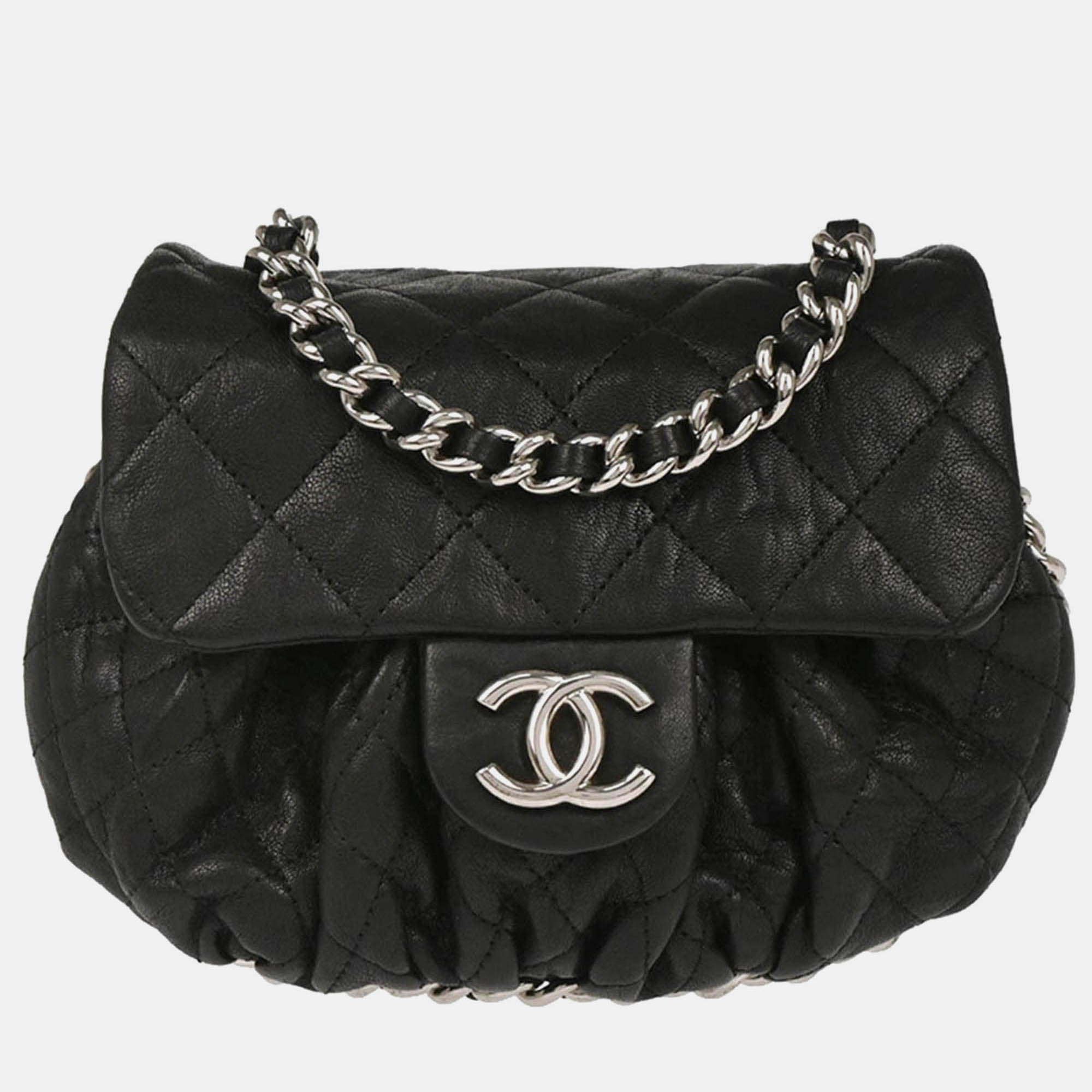 

Chanel Black Lambskin Chain Around Shoulder Bag