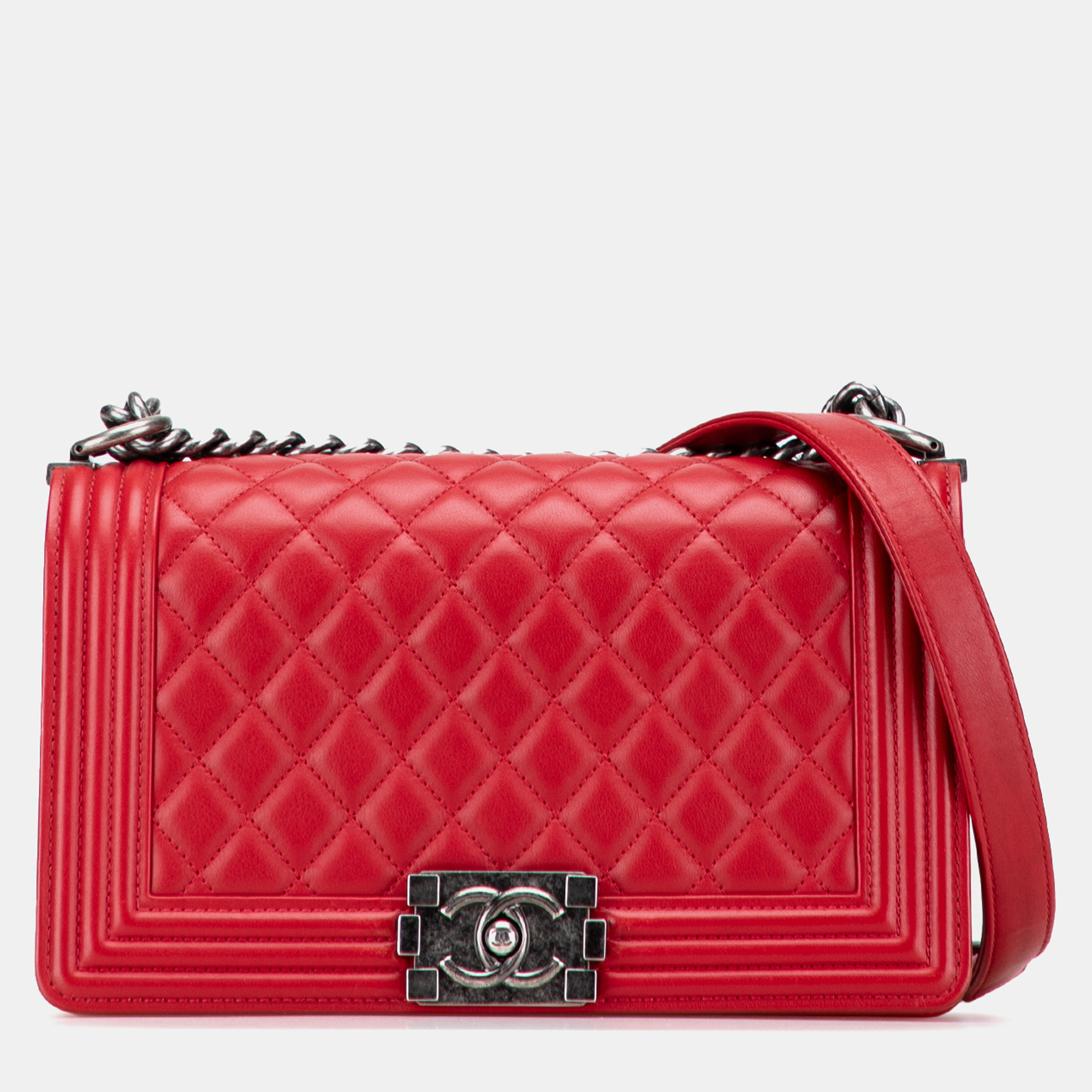

Chanel Red Old Medium Quilted Lambskin Boy Flap