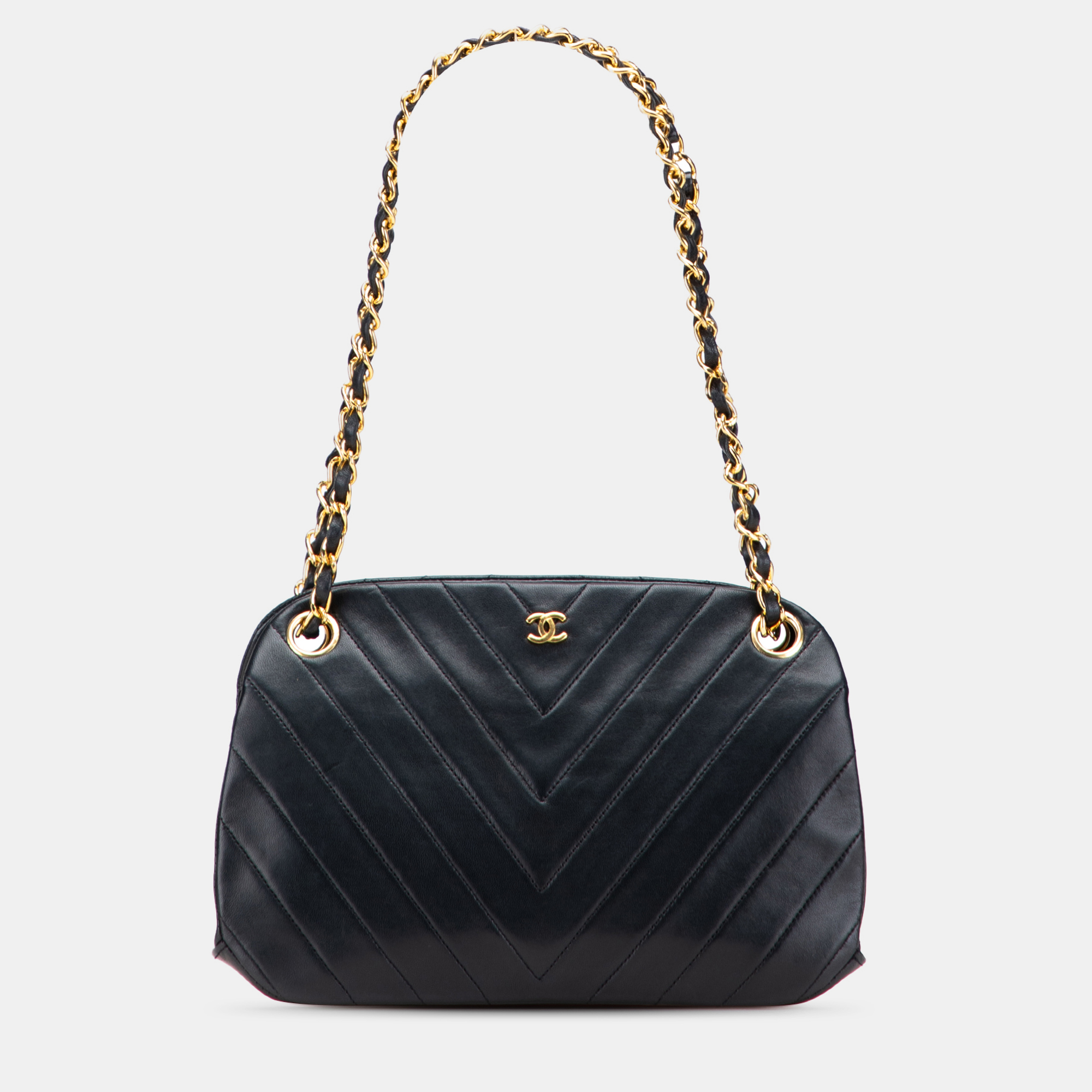 

Chanel Black CC Chevron Quilted Lambskin Kiss Lock Shoulder Bag