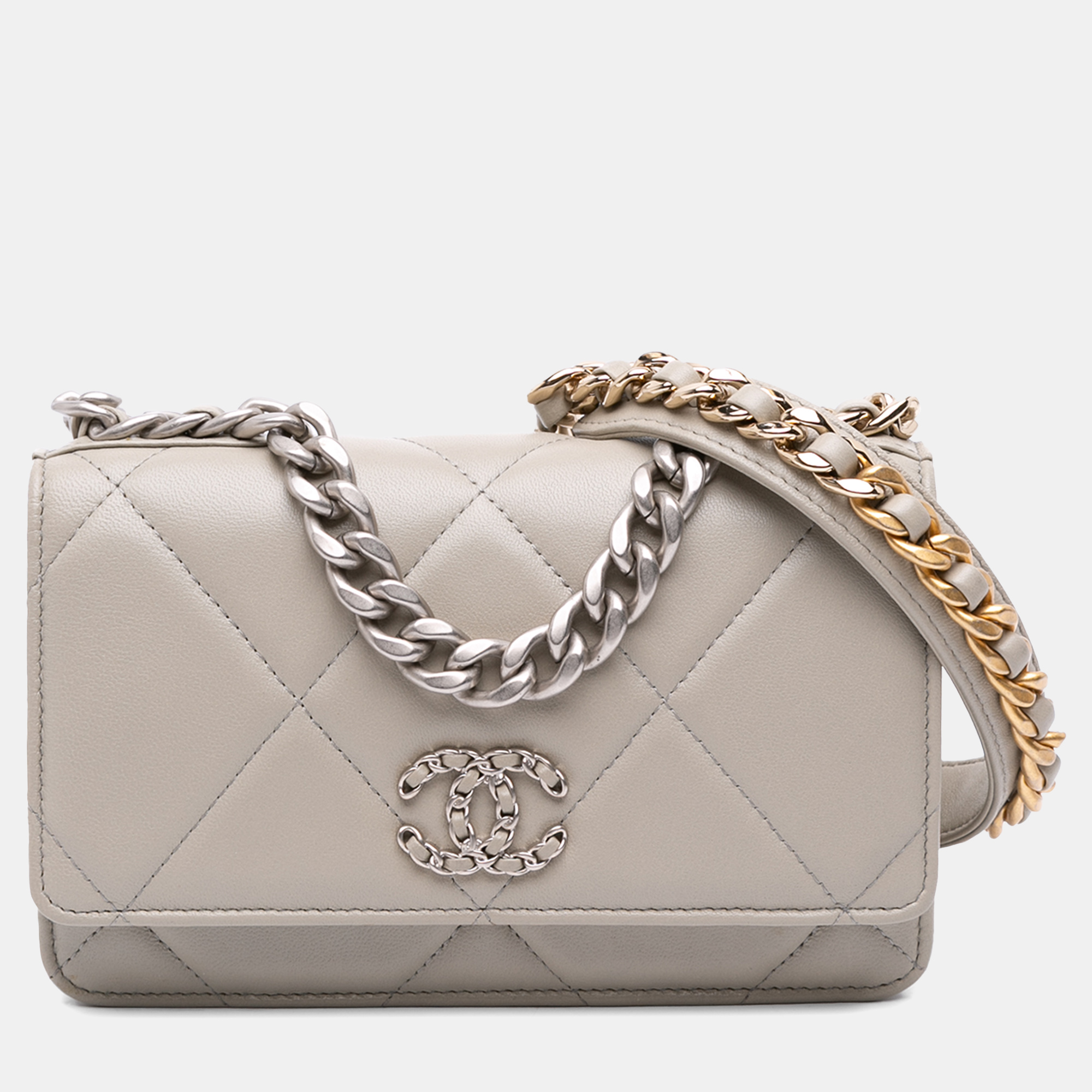 

Chanel Brown Quilted Lambskin 19 Wallet on Chain