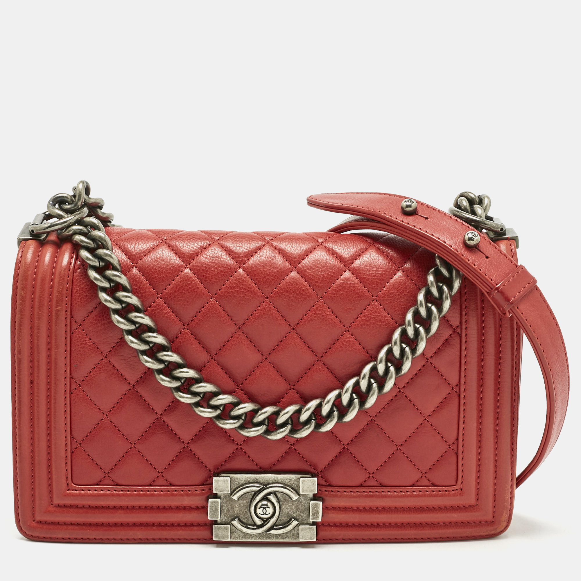 

Chanel Red Quilted Leather Medium Classic Boy Flap Bag