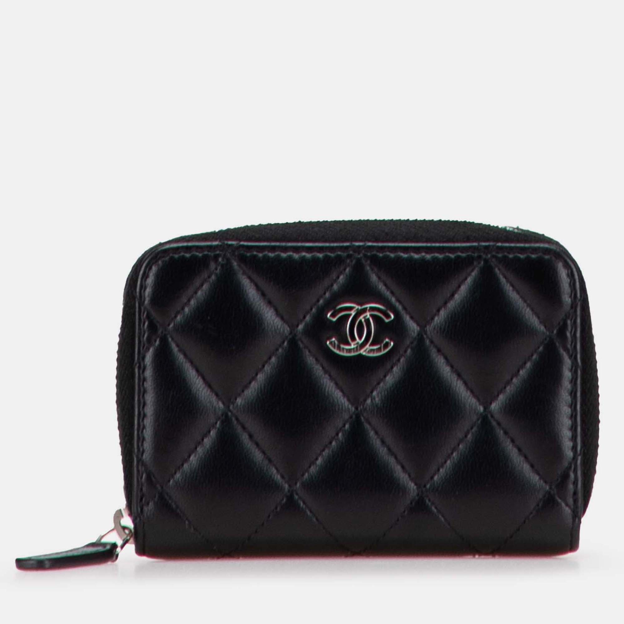 

Chanel CC Quilted Lambskin Coin Pouch, Black