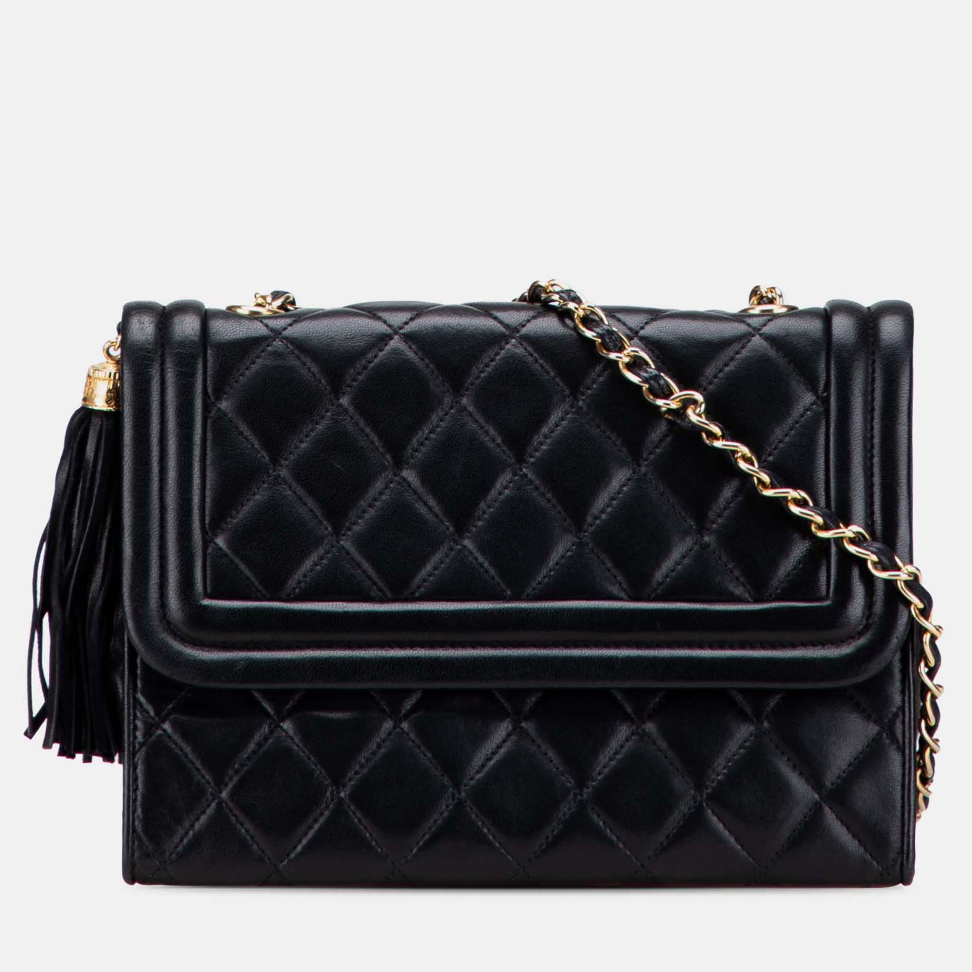 

Chanel Black Quilted Lambskin Tassel Flap