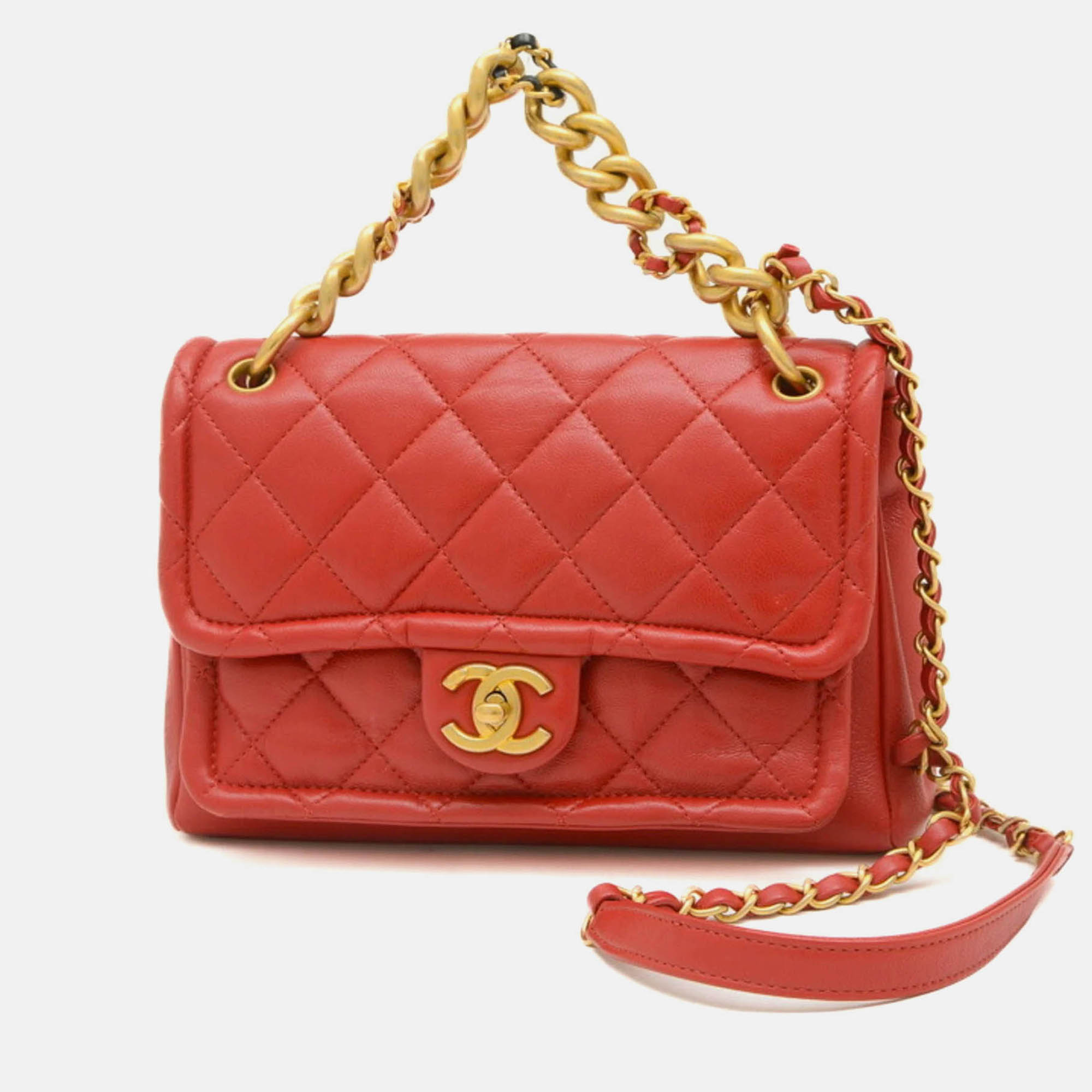 

Chanel Matelasse Red Lambskin Shoulder Bag
